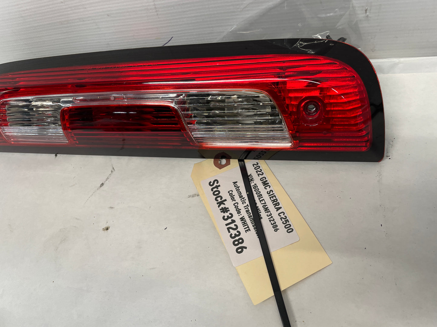 2022 GMC Sierra C2500 Third 3rd Brake Tail Light OEM - Day's Parts Yard
