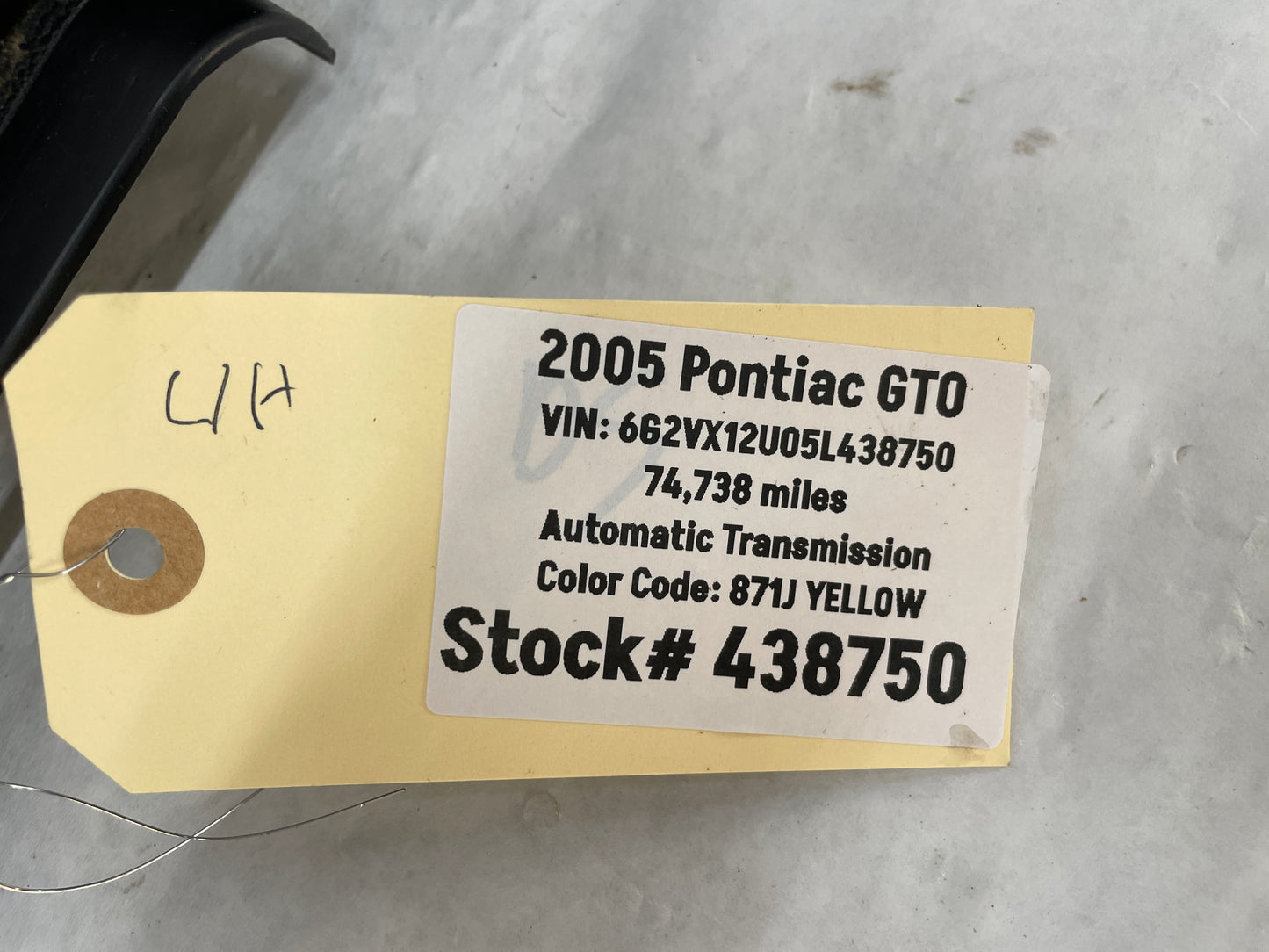 2005 Pontiac GTO LH Driver Interior Sill Carpet Retainer Trim Cover Panel OEM