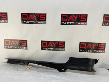 2005 Pontiac GTO LH Driver Interior Sill Carpet Retainer Trim Cover Panel OEM