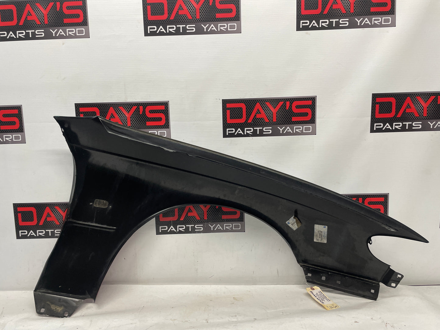 2005 Pontiac GTO LH Driver Front Fender OEM