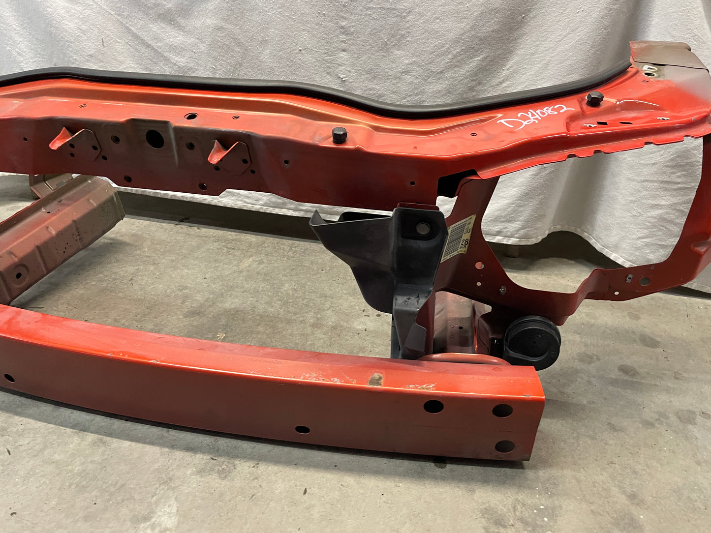 2010 Chevy Camaro SS Front Radiator Impact Bar Core Support Bracket OEM - Day's Parts Yard