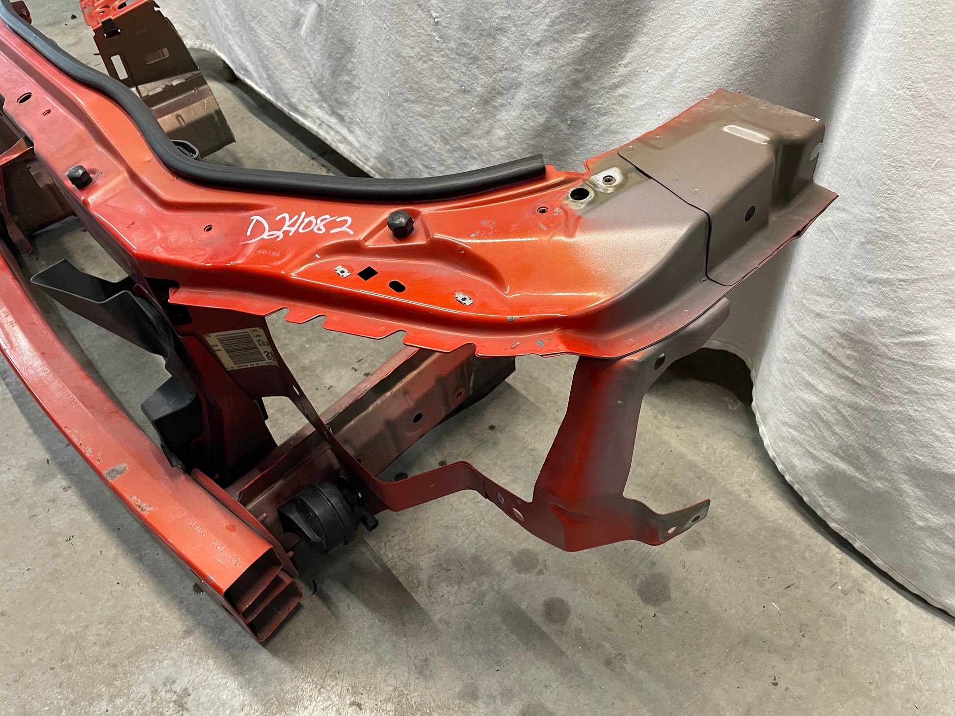 2010 Chevy Camaro SS Front Radiator Impact Bar Core Support Bracket OEM - Day's Parts Yard