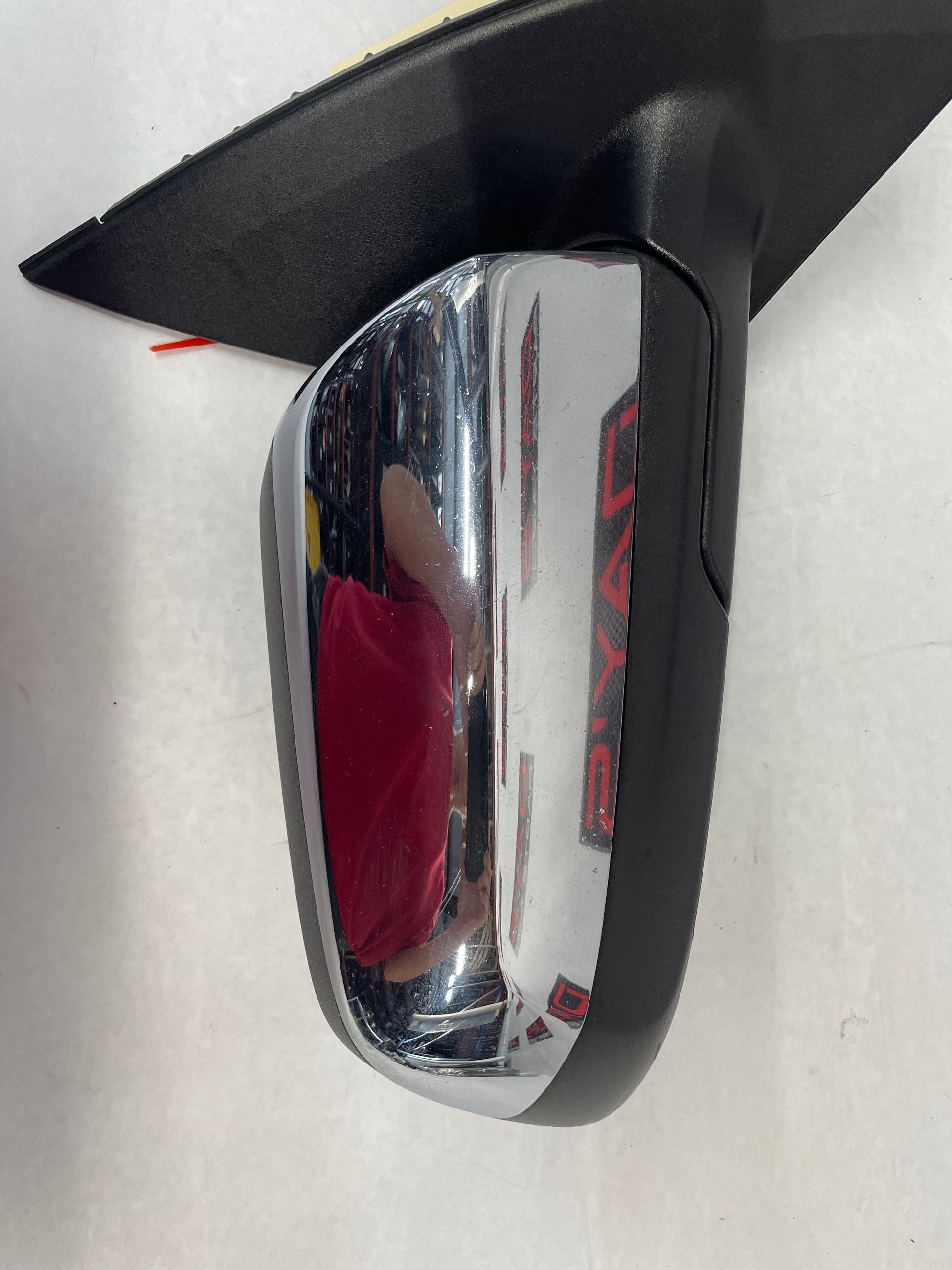 2009 Pontiac G8 Base RH Passenger  Exterior Mirror OEM - Day's Parts Yard