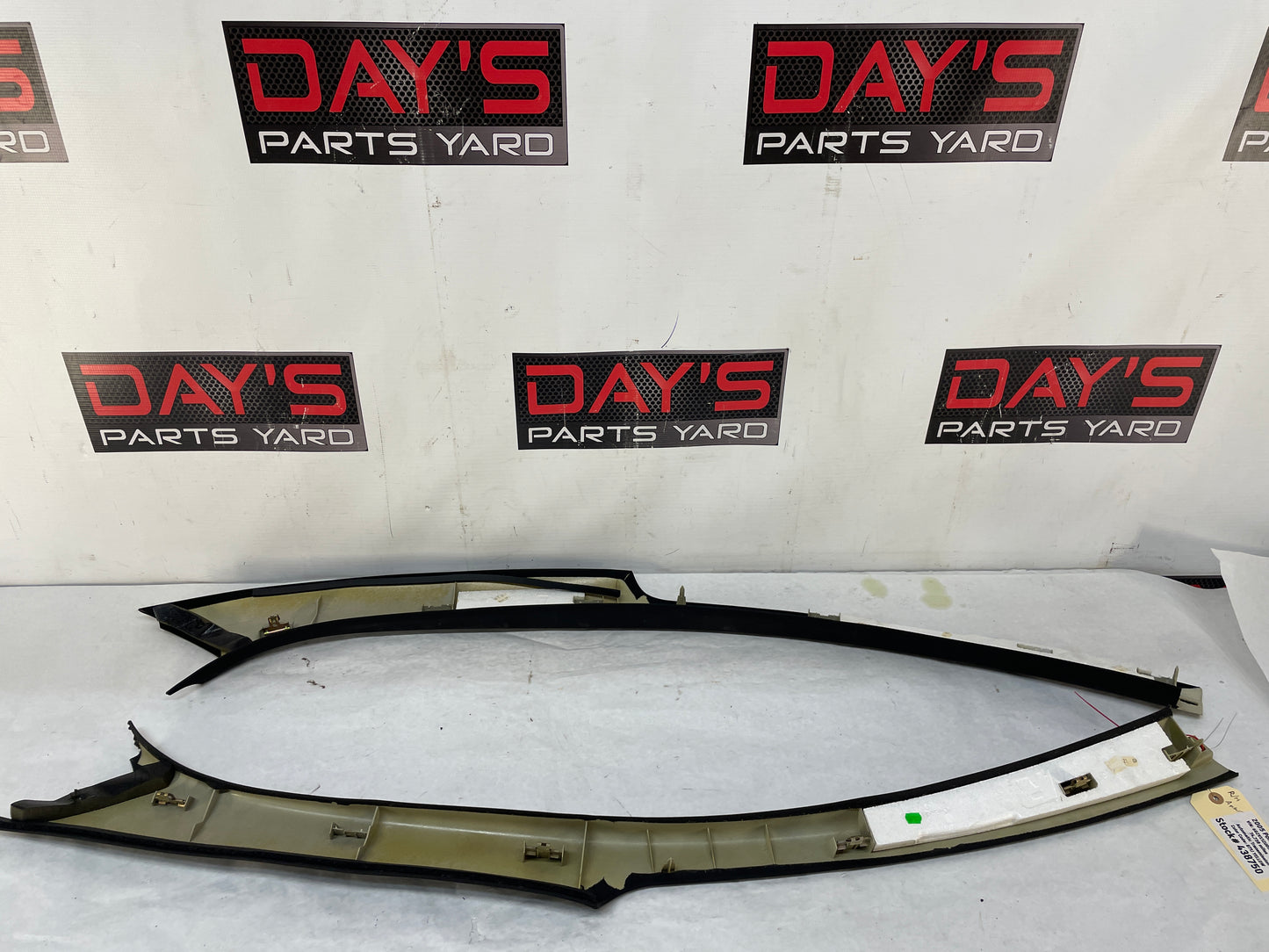 2005 Pontiac GTO LH & RH Windshield Interior A Pillar Trim Top Roof Cover Panel OEM