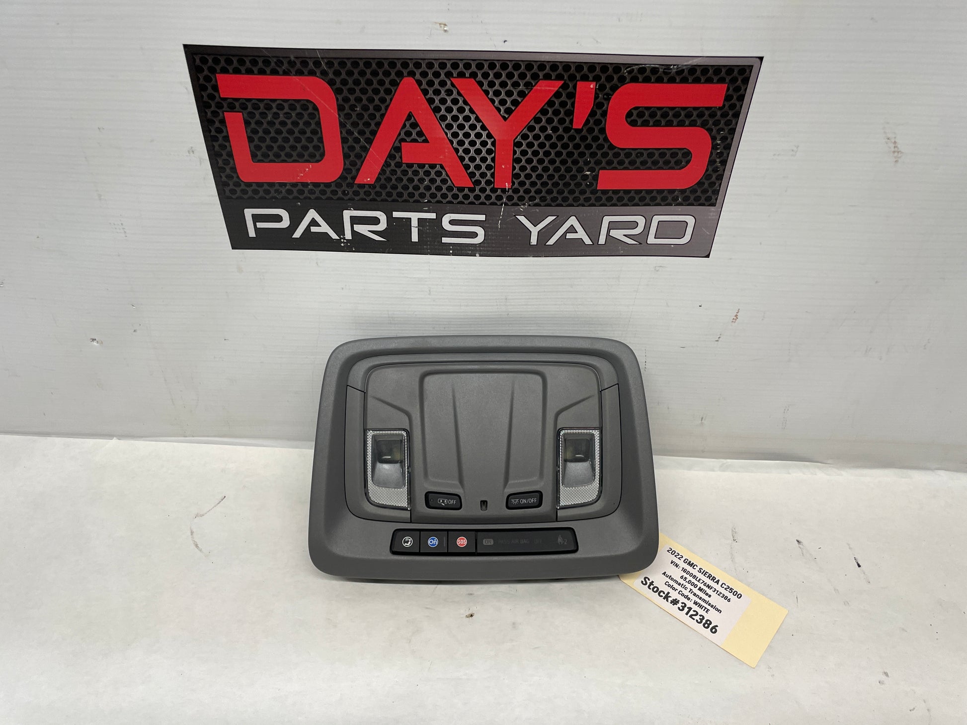 2022 GMC Sierra C2500 Overhead Console Dome Lamp Light Switch OEM - Day's Parts Yard