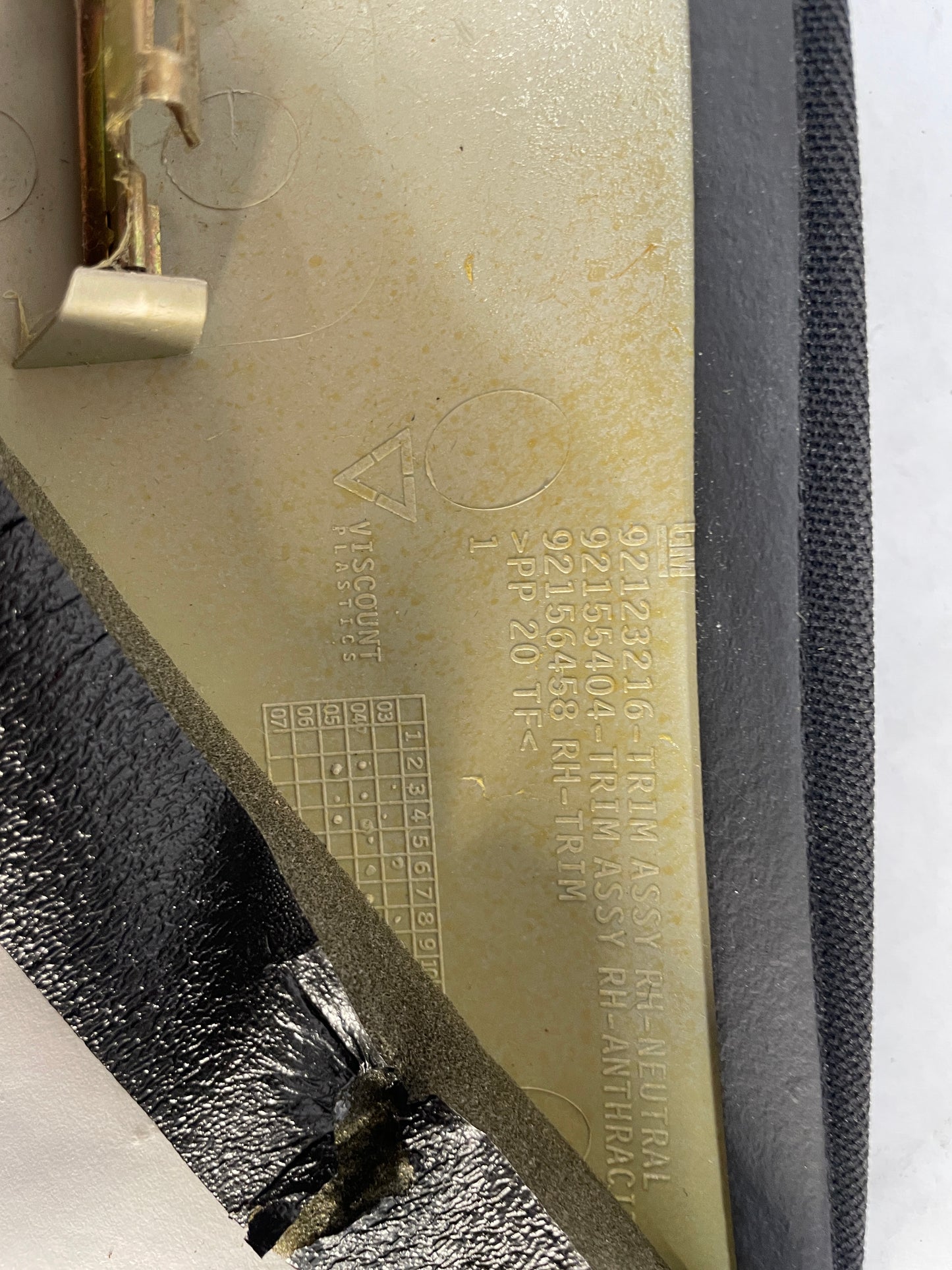 2005 Pontiac GTO LH & RH Windshield Interior A Pillar Trim Top Roof Cover Panel OEM