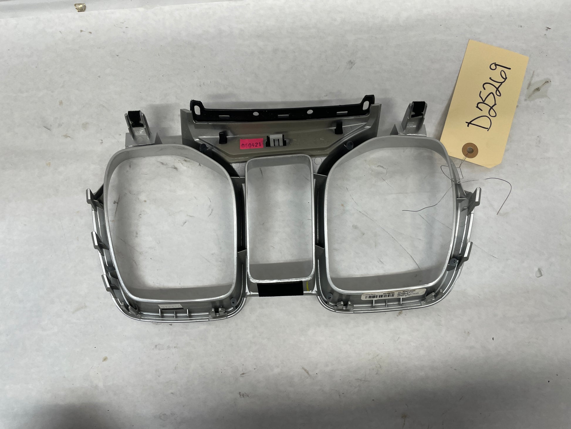 2012 Chevy Camaro ZL1 Speedometer Gauge Bezel Trim OEM - Day's Parts Yard