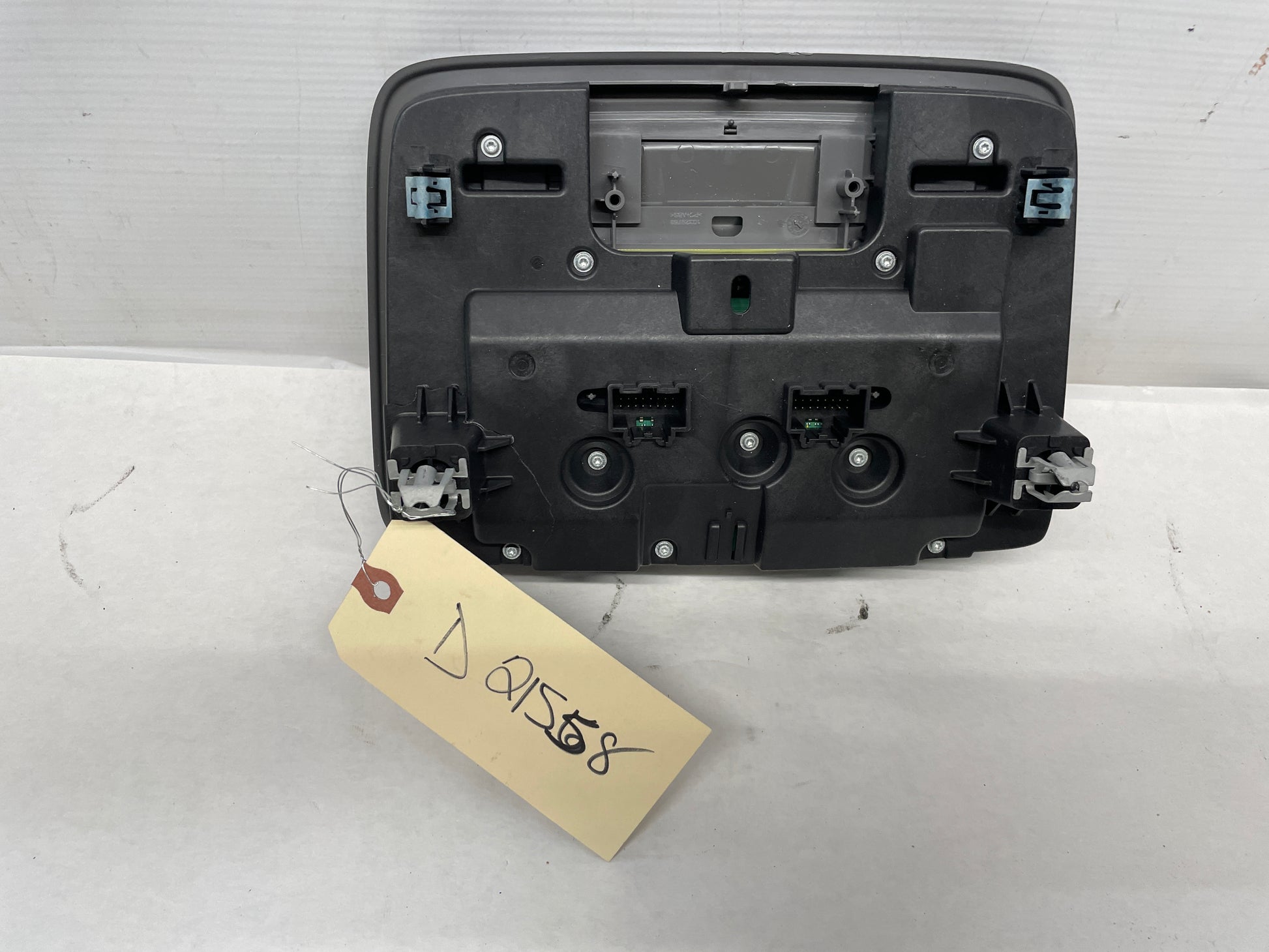 2022 GMC Sierra C2500 Overhead Console Dome Lamp Light Switch OEM - Day's Parts Yard