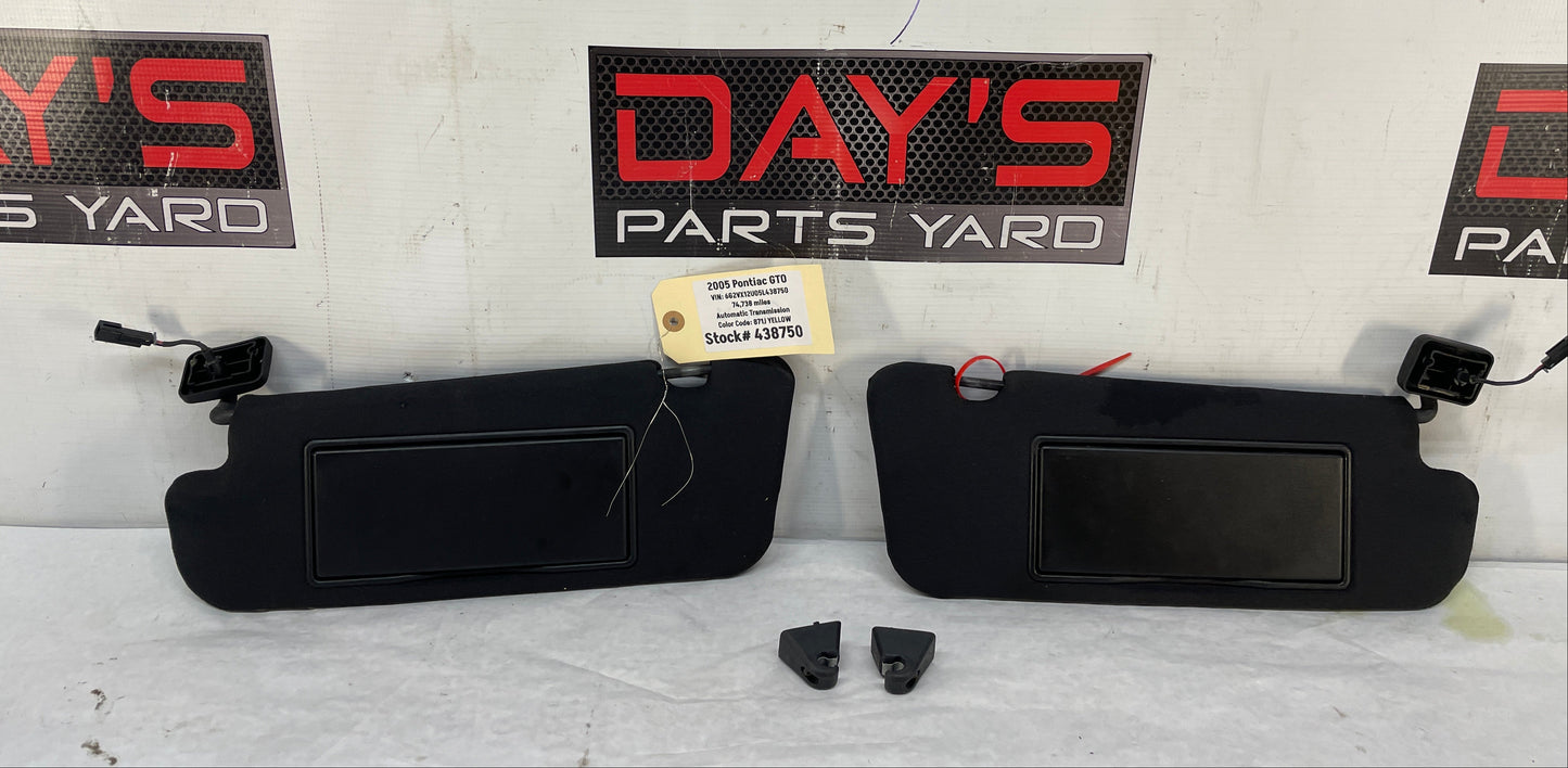 2005 Pontiac GTO RH & LH Sun Visors Shades Sunvisors w/ Clips OEM