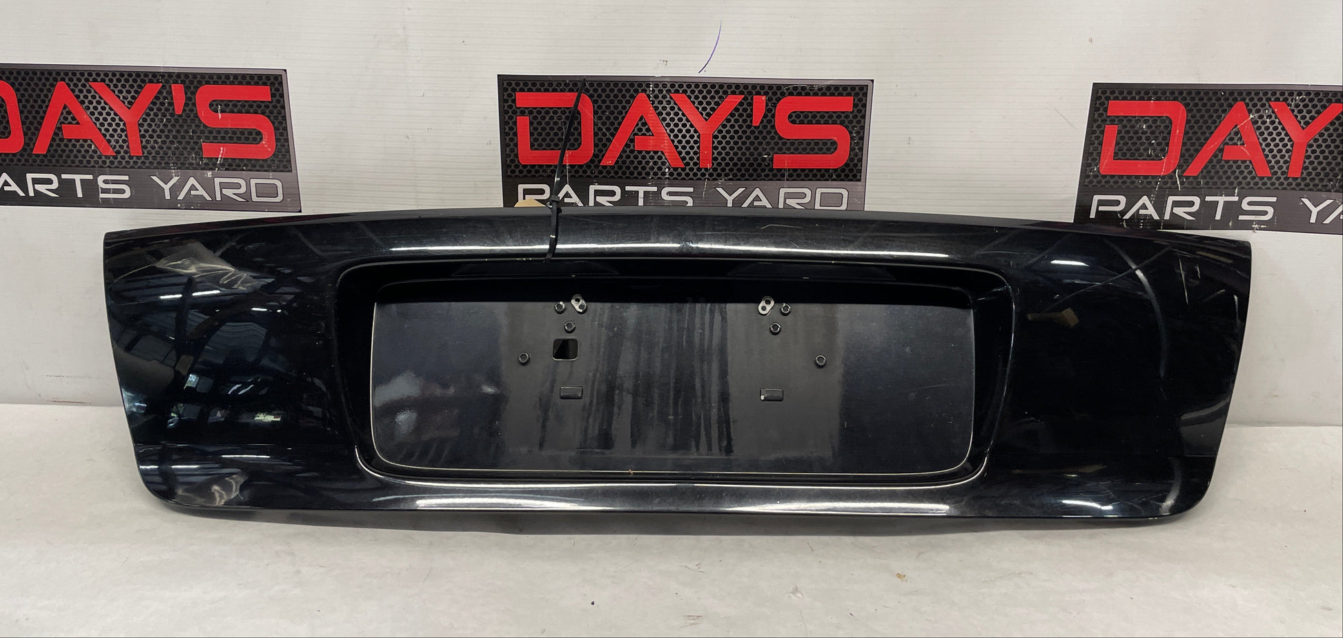 2005 Pontiac GTO Trunk Deck Lid Filler Insert Applique Panel Black OEM - Day's Parts Yard