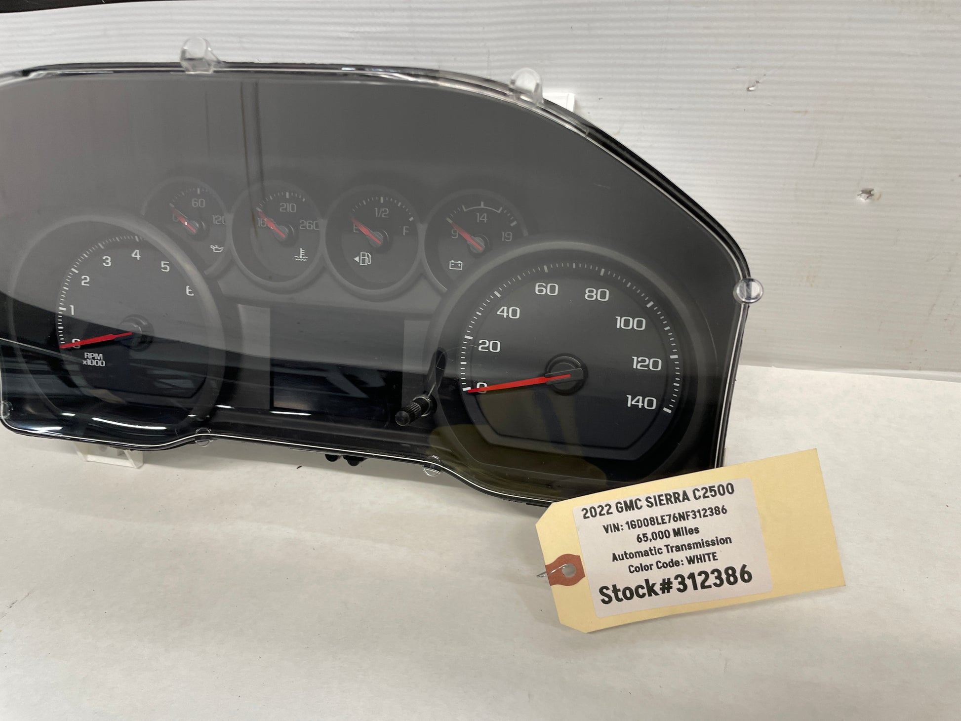 2022 GMC Sierra C2500 Gauge Cluster Speedometer OEM - Day's Parts Yard