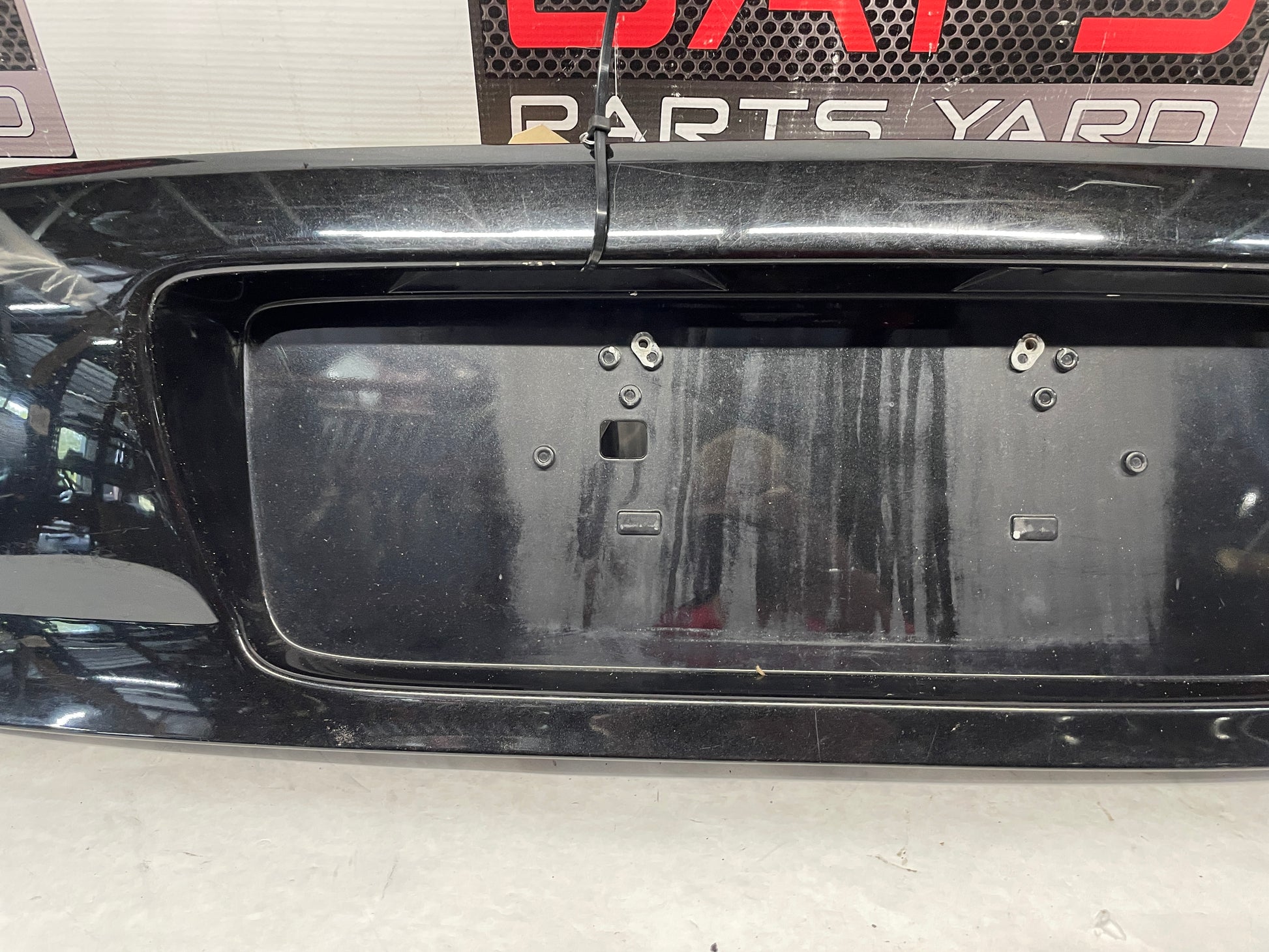 2005 Pontiac GTO Trunk Deck Lid Filler Insert Applique Panel Black OEM - Day's Parts Yard
