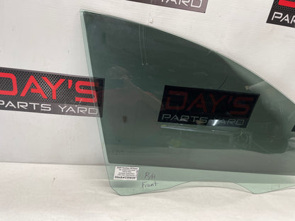 2009 Pontiac G8 Base RH Passenger Front Door Window Glass OEM - Day's Parts Yard
