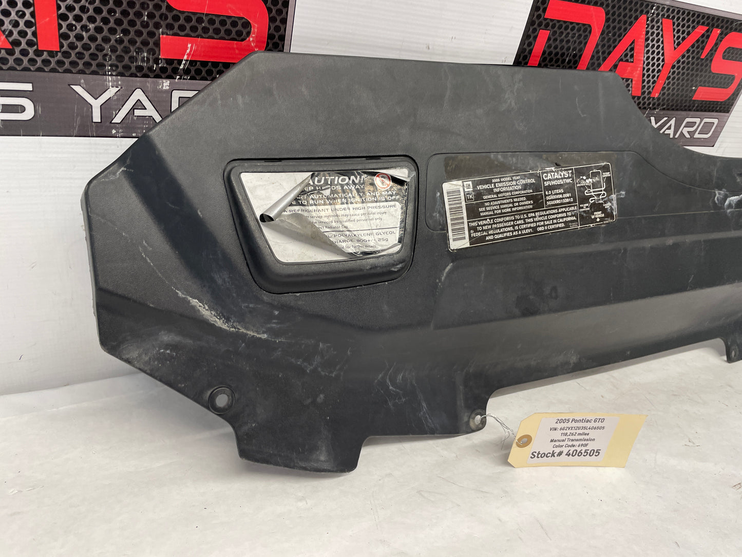 2005 Pontiac GTO Upper Radiator Core Support Air Baffle Cover OEM - Day's Parts Yard