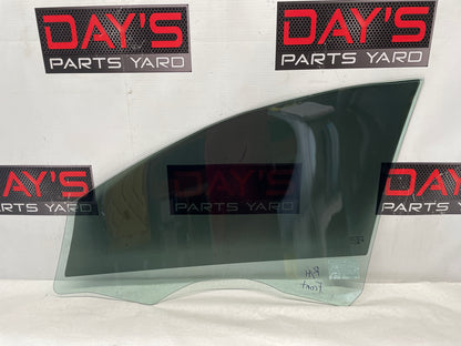2009 Pontiac G8 Base RH Passenger Front Door Window Glass OEM - Day's Parts Yard
