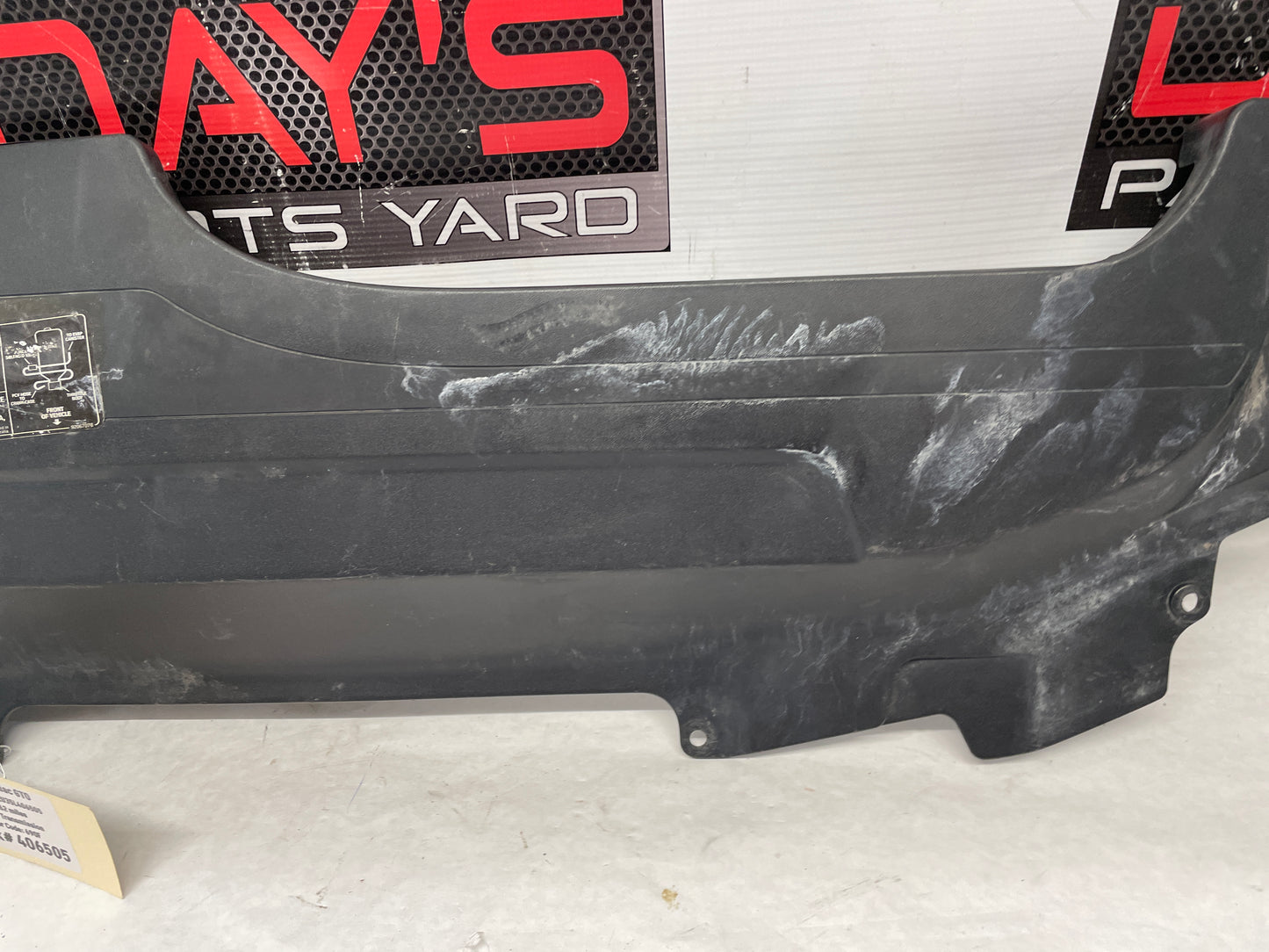 2005 Pontiac GTO Upper Radiator Core Support Air Baffle Cover OEM - Day's Parts Yard