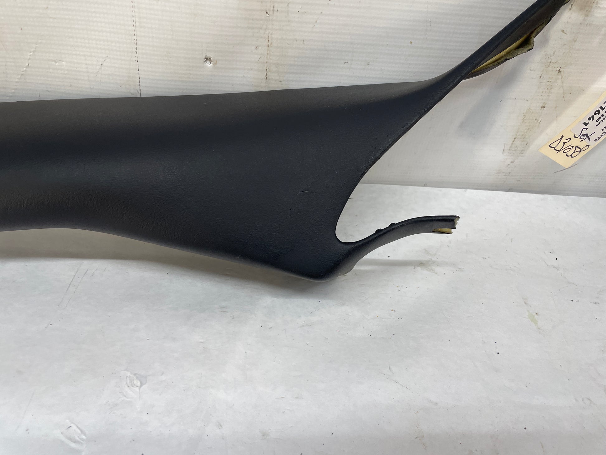 2004 Chevy C5 Corvette Interior A Pillar Trim Moldings RH & LH Black OEM - Day's Parts Yard