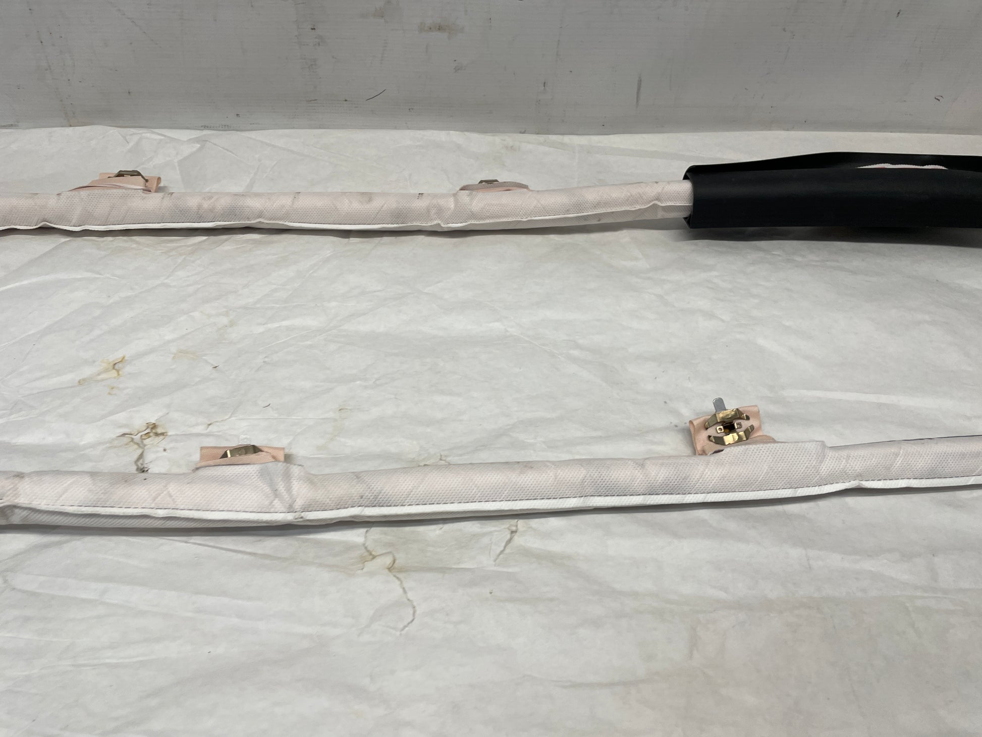 2010 Chevy Camaro SS RH & LH Roof Side Rail Curtain Airbags Air Bags OEM - Day's Parts Yard