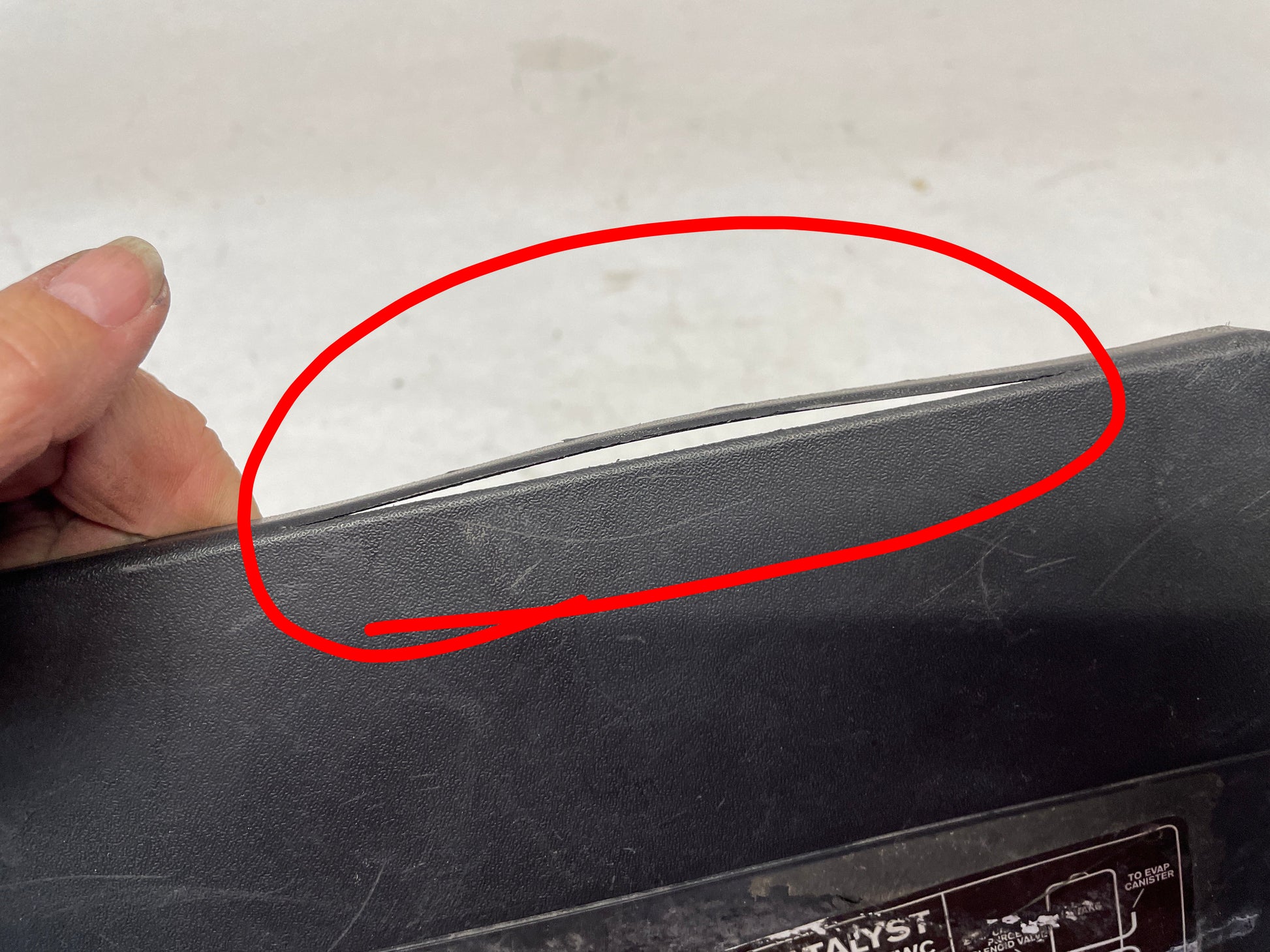 2005 Pontiac GTO Upper Radiator Core Support Air Baffle Cover OEM - Day's Parts Yard