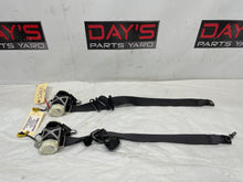2010 Chevy Camaro SS RH & LH Front Seat Belts Seatbelts Retractors OEM