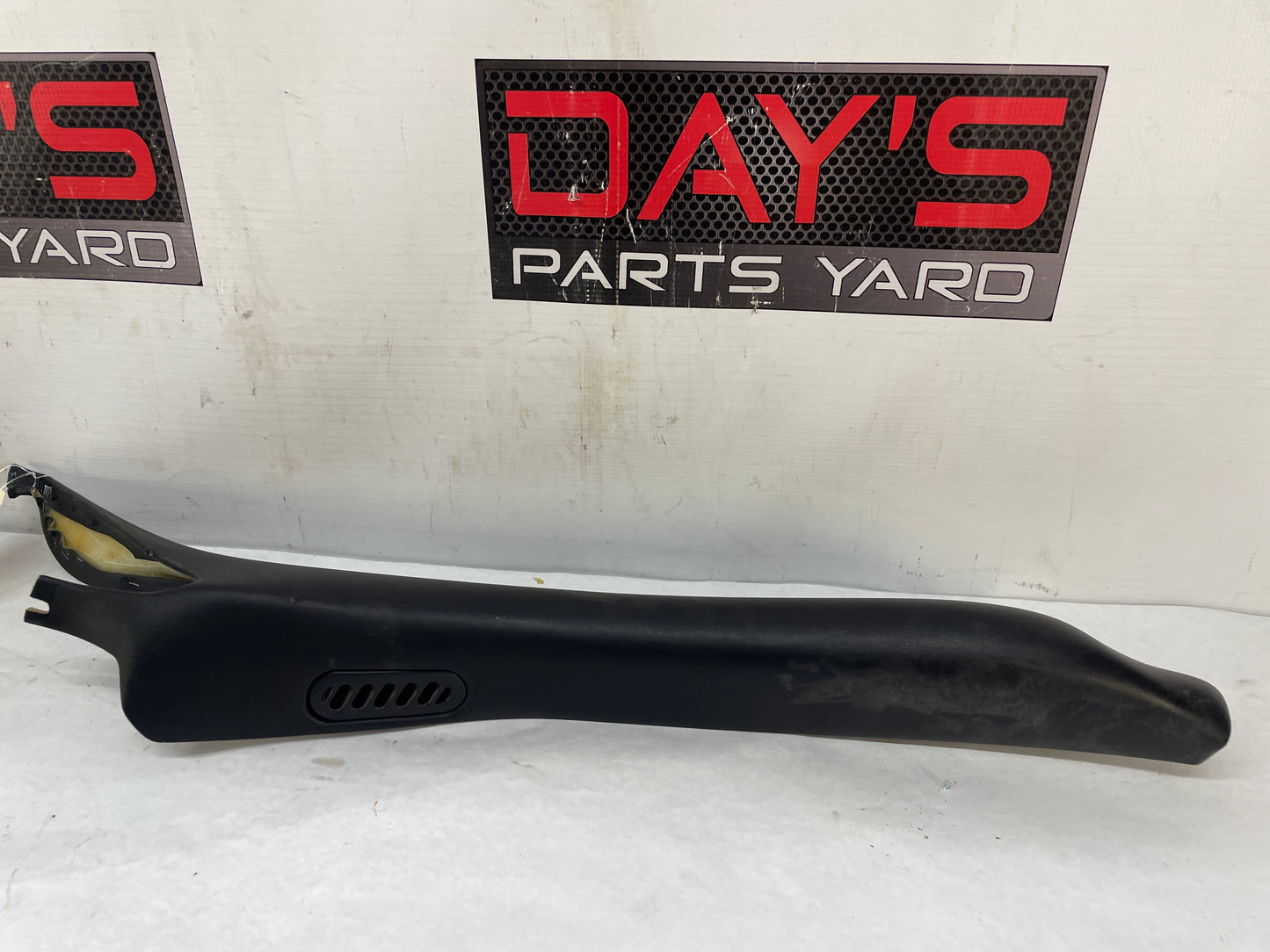 2004 Chevy C5 Corvette Interior A Pillar Trim Moldings RH & LH Black OEM - Day's Parts Yard