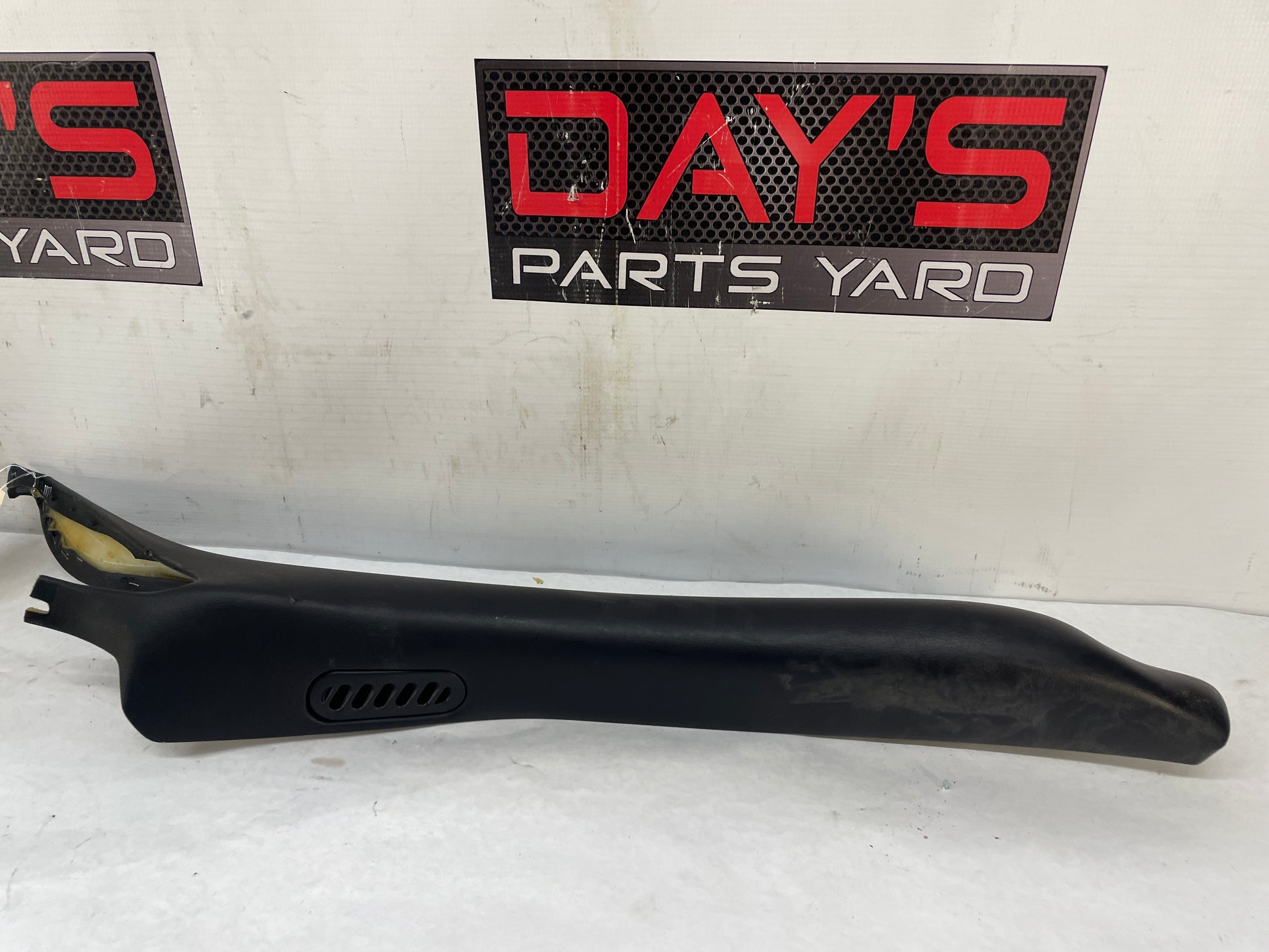 2004 Chevy C5 Corvette Interior A Pillar Trim Moldings RH & LH Black OEM - Day's Parts Yard