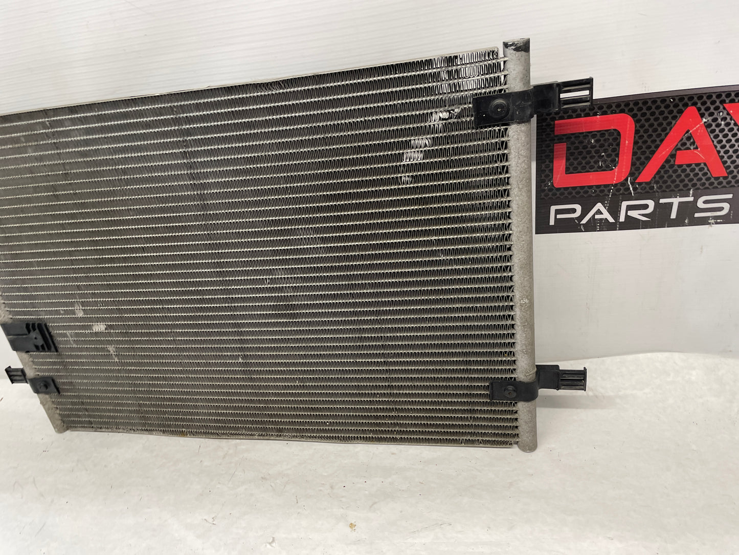 2005 Pontiac GTO Engine Motor Coolant Radiator OEM - Day's Parts Yard