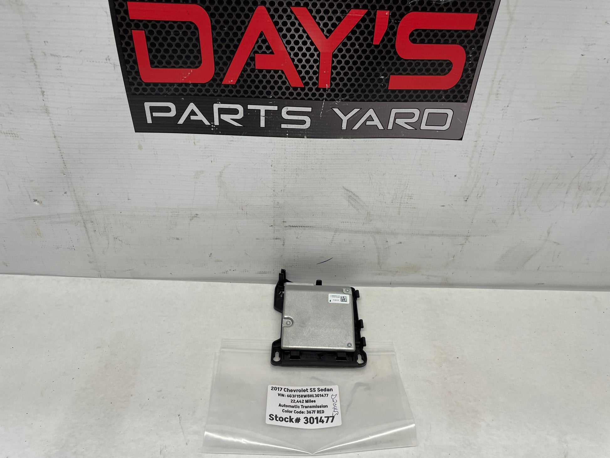 2017 Chevy SS Sedan Windshield Lane Departure Camera Module System OEM - Day's Parts Yard