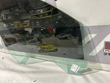2019 Chevy Tahoe K1500 Premier Front RH Passenger Door Window Glass OEM