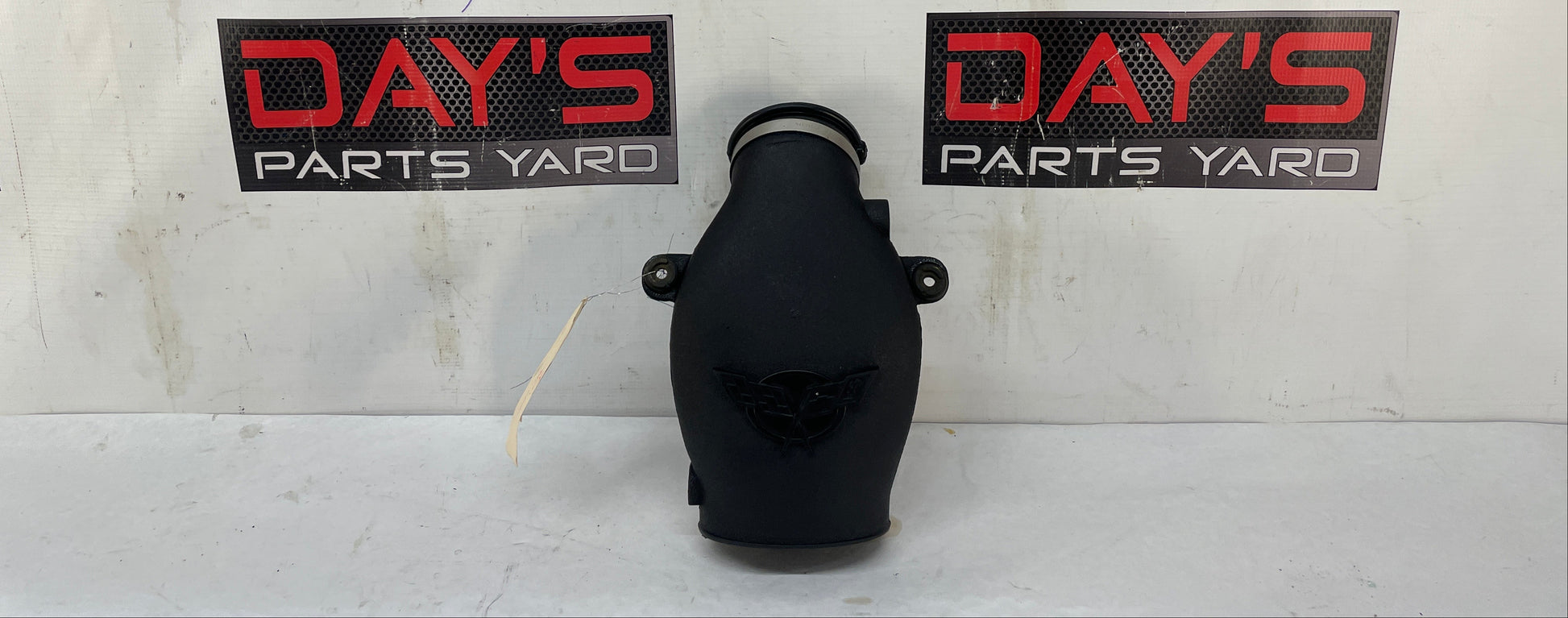 2004 Chevy C5 Corvette Air Cleaner Intake Bridge Duct OEM - Day's Parts Yard