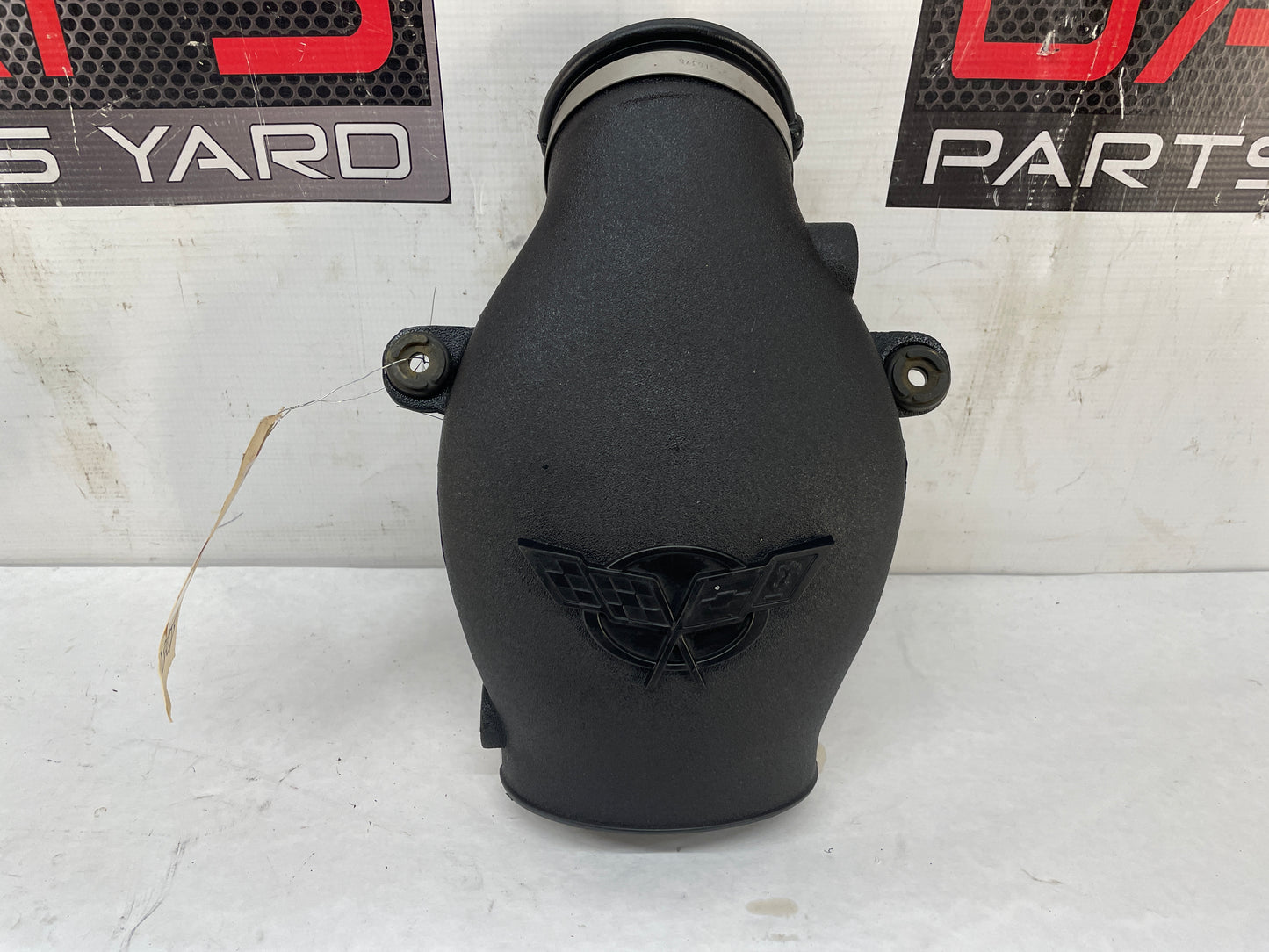 2004 Chevy C5 Corvette Air Cleaner Intake Bridge Duct OEM - Day's Parts Yard