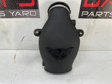 2004 Chevy C5 Corvette Air Cleaner Intake Bridge Duct OEM - Day's Parts Yard