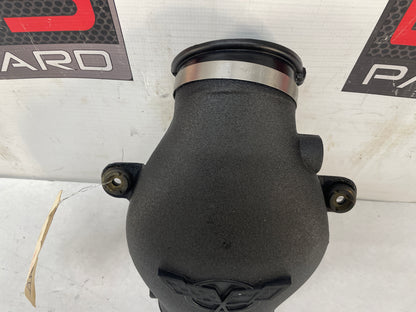 2004 Chevy C5 Corvette Air Cleaner Intake Bridge Duct OEM - Day's Parts Yard