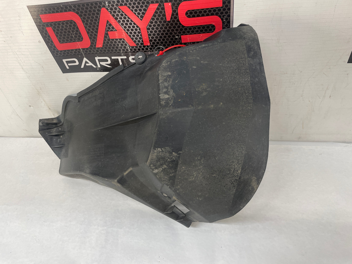 2004 Pontiac GTO LH Driver Rear Quarter Fender Wheel House Well Liner OEM - Day's Parts Yard