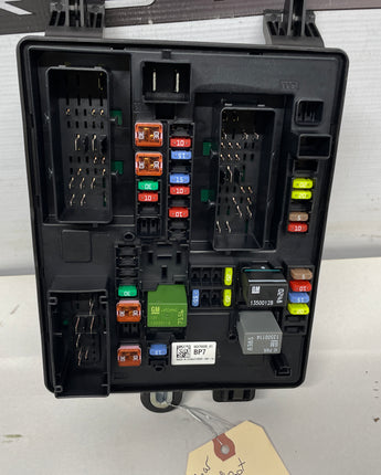 2015 Chevy SS Sedan Rear Fuse Box Relay Panel OEM