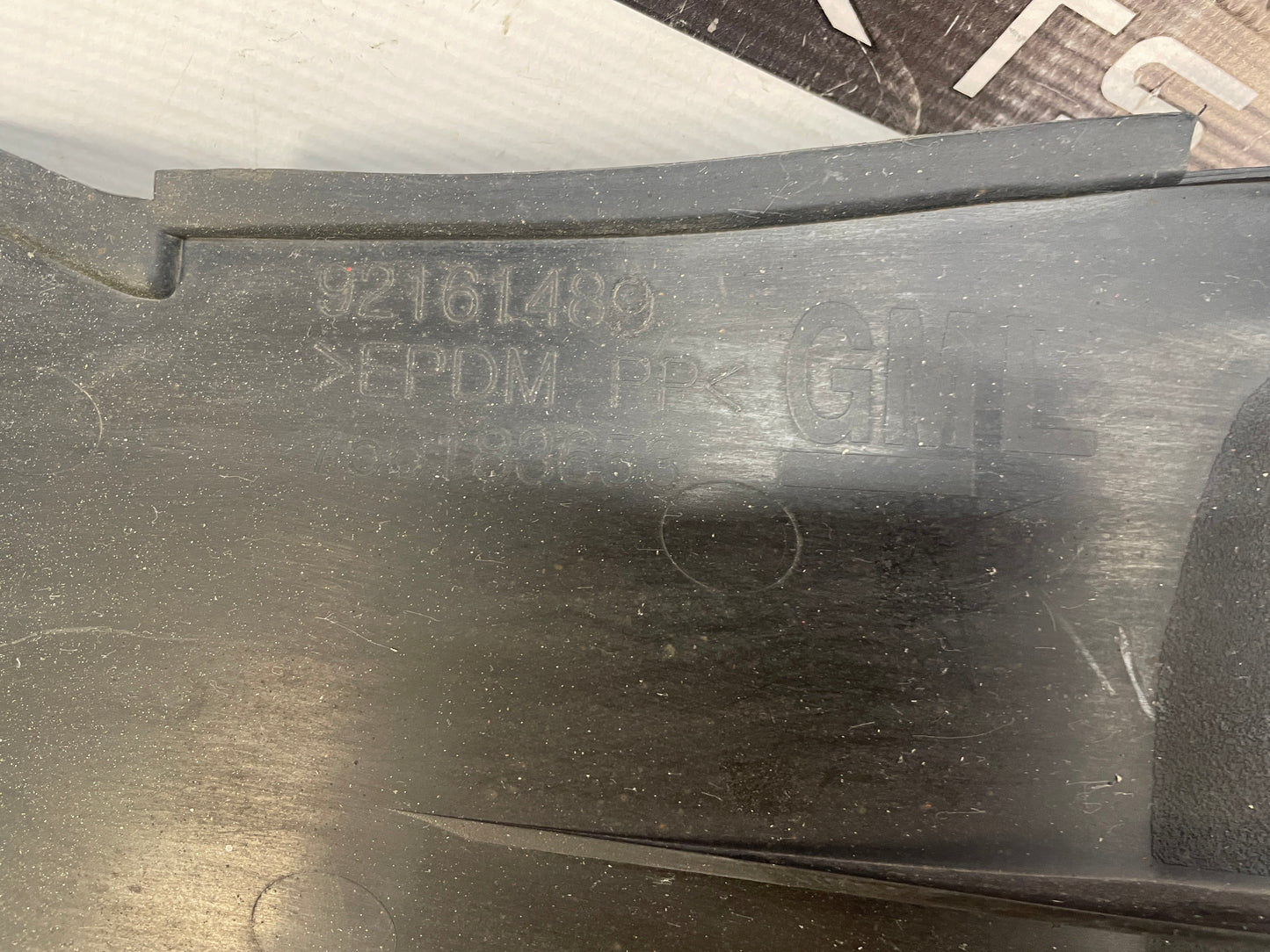 2004 Pontiac GTO LH Driver Rear Quarter Fender Wheel House Well Liner OEM - Day's Parts Yard