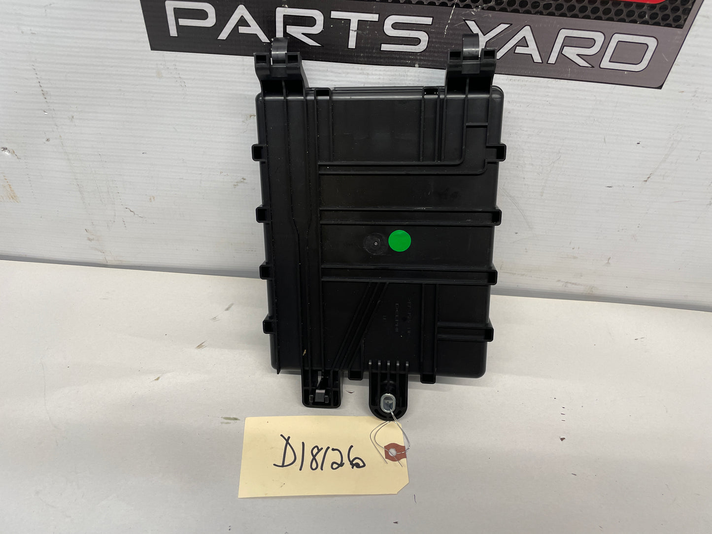 2015 Chevy SS Sedan Rear Fuse Box Relay Panel OEM