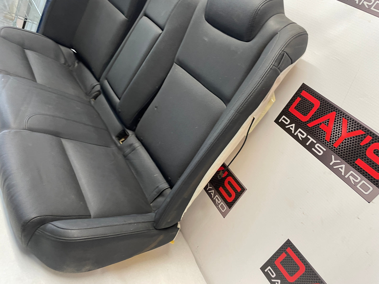 2009 Pontiac G8 Base Seats Front and Rears Black Leather OEM - Day's Parts Yard