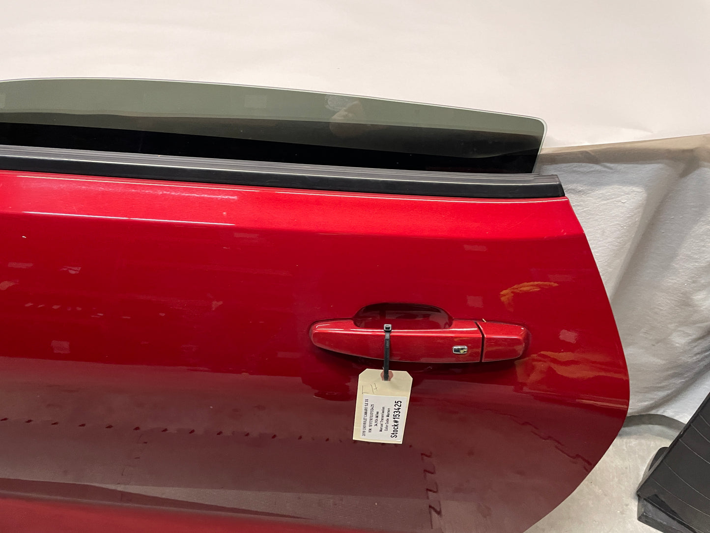 2018 Chevy Camaro 1LE SS LH Driver Exterior Door w/ Glass OEM - Day's Parts Yard