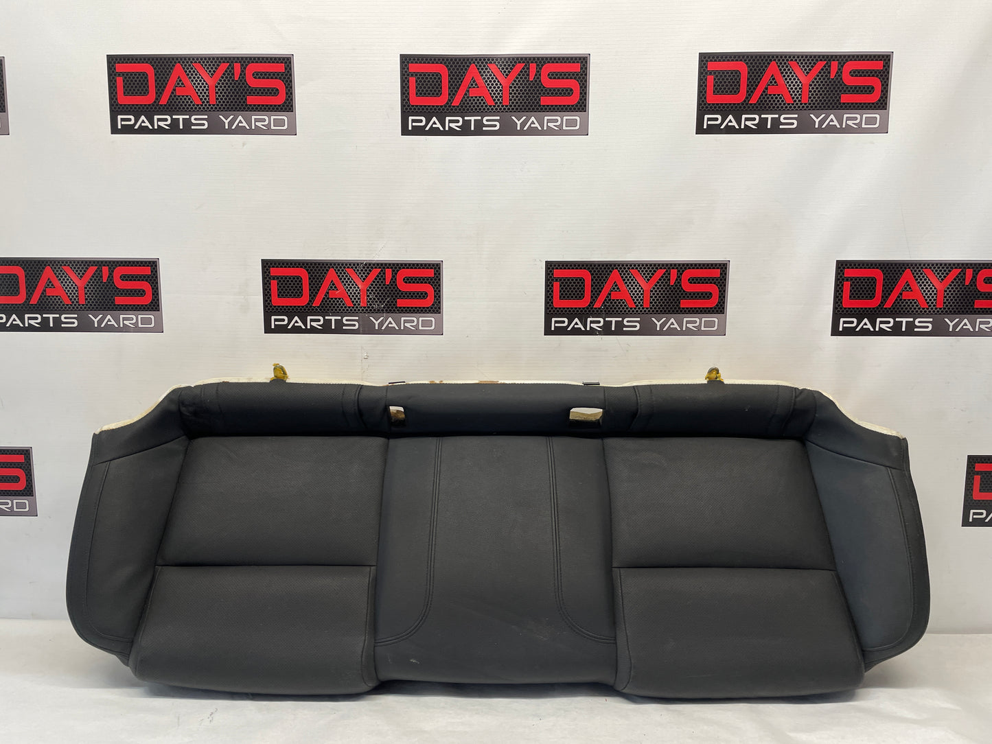 2009 Pontiac G8 Base Seats Front and Rears Black Leather OEM - Day's Parts Yard