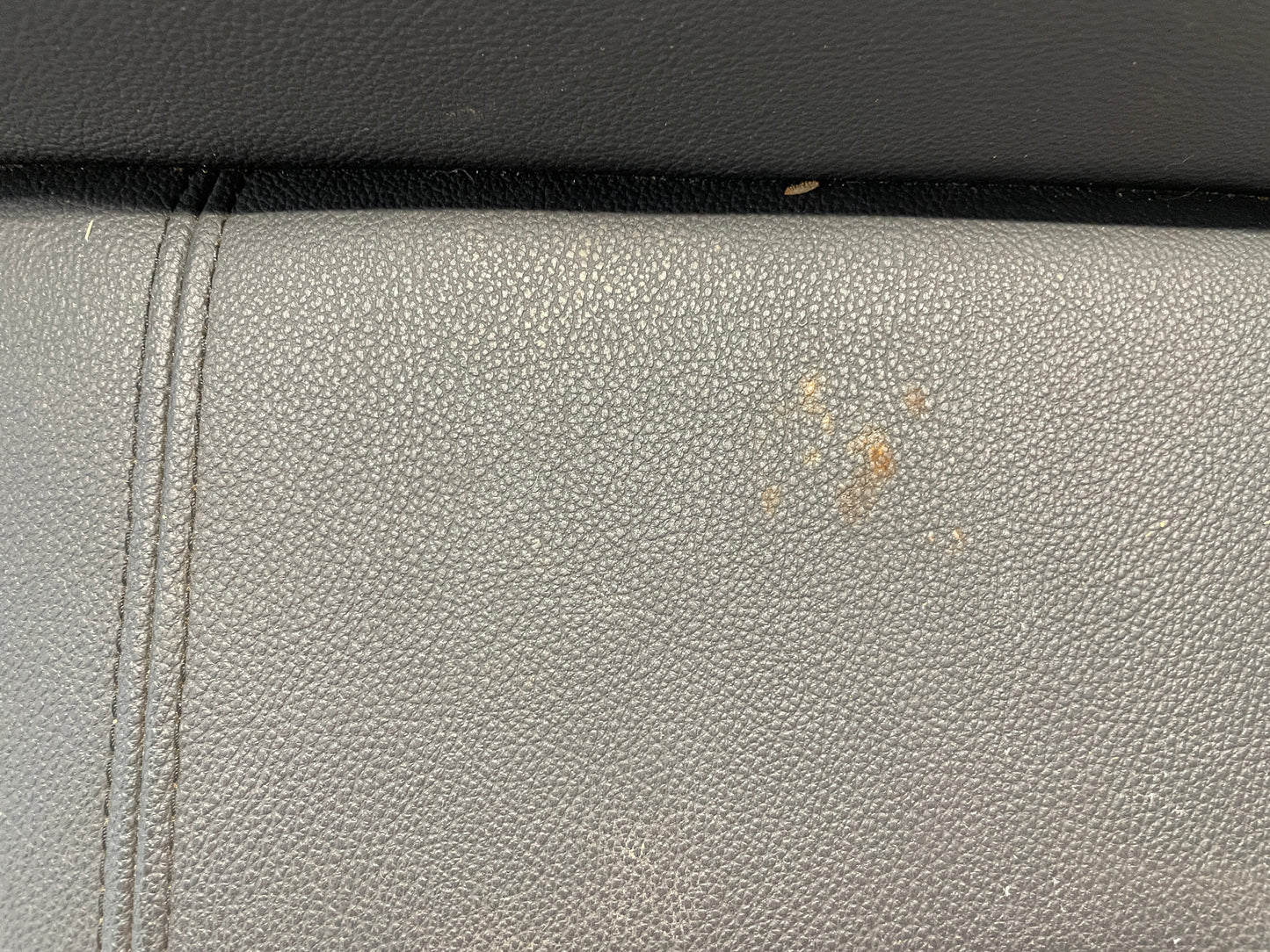 2009 Pontiac G8 Base Seats Front and Rears Black Leather OEM - Day's Parts Yard