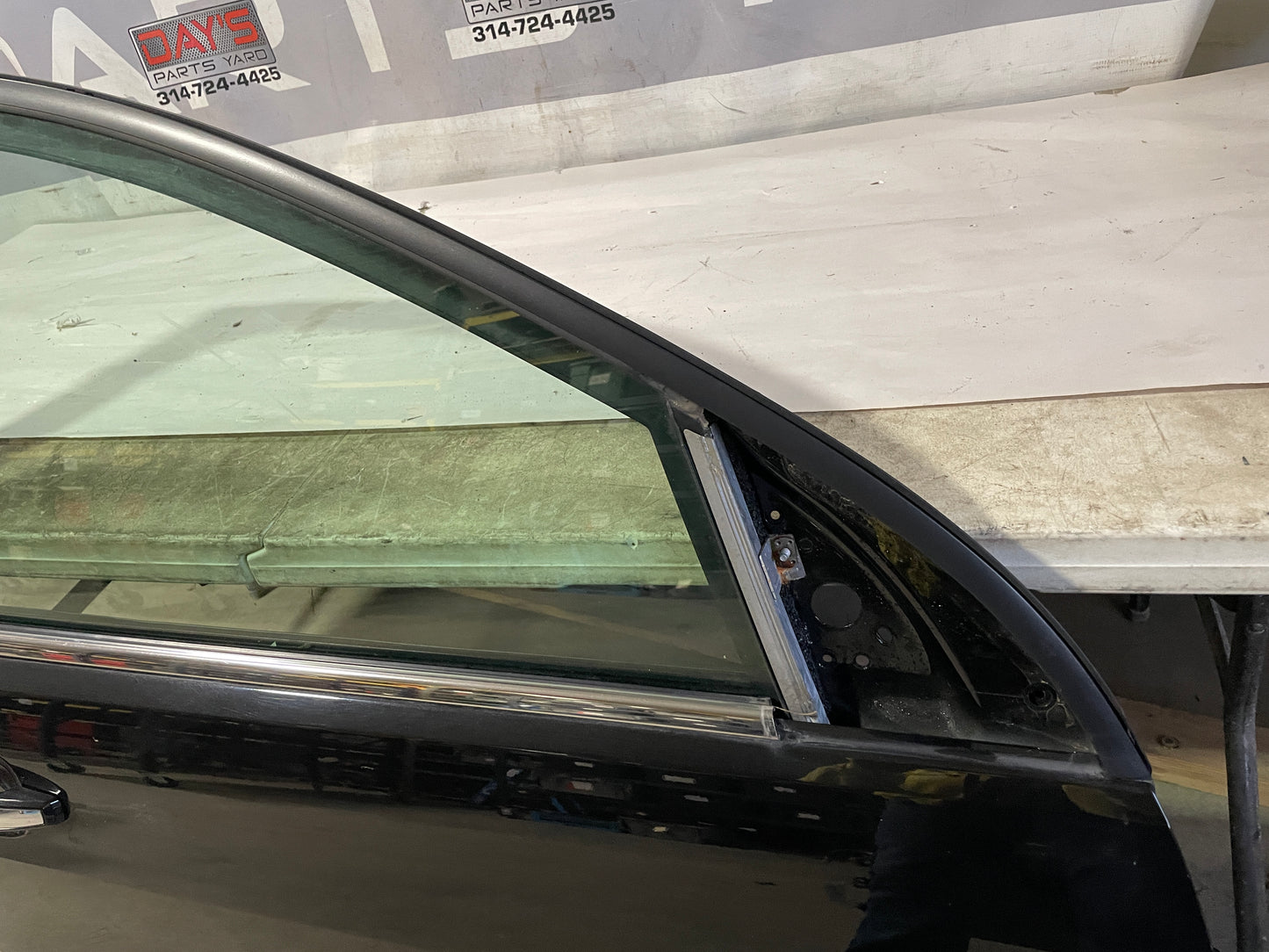 2009 Pontiac G8 G8 GT / SS Sedan Front RH Passenger Black Door OEM