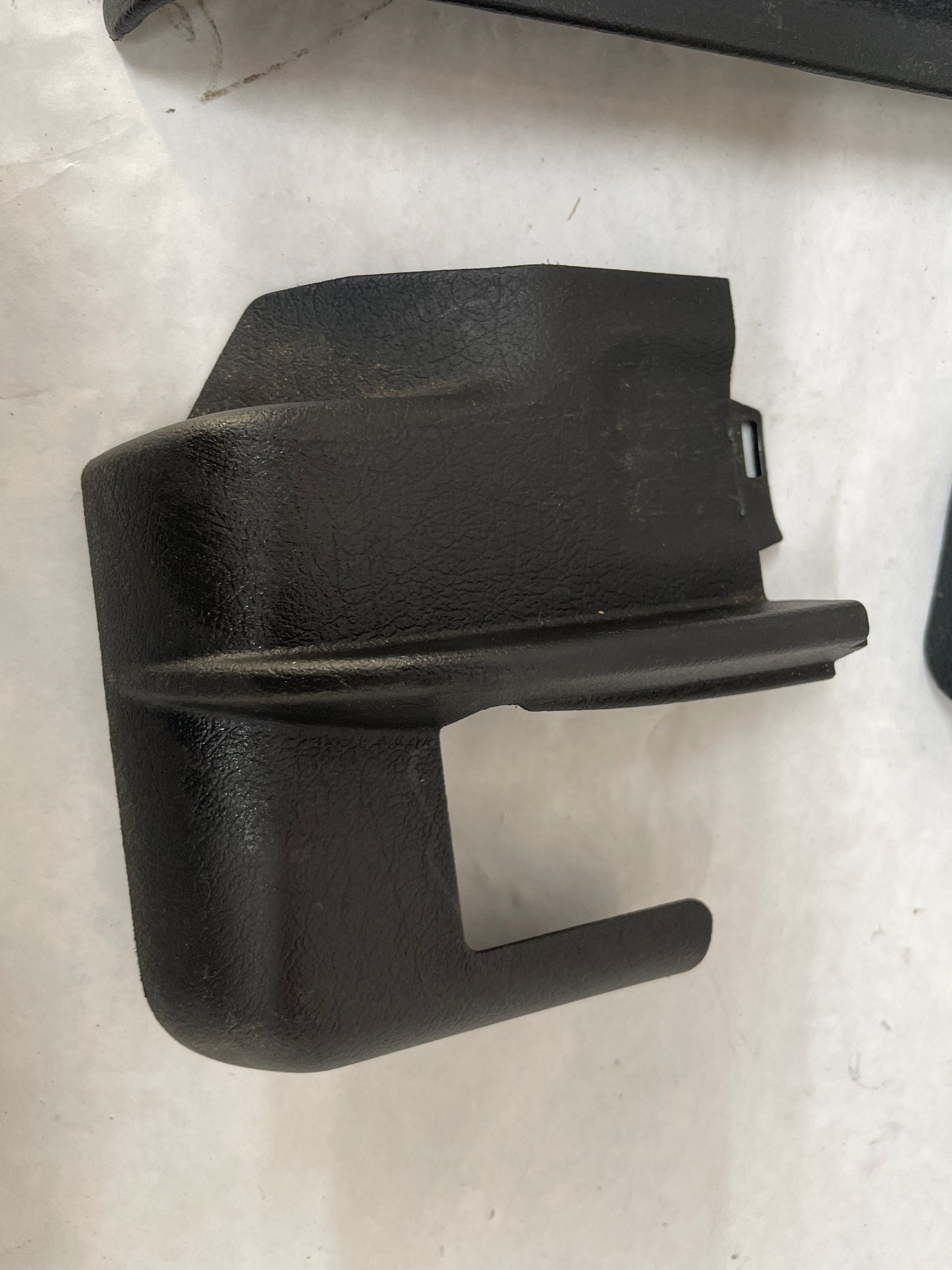 2005 Pontiac GTO Complete LH Driver 4pc Front Seat Rail Frame Trim Cover Set OEM