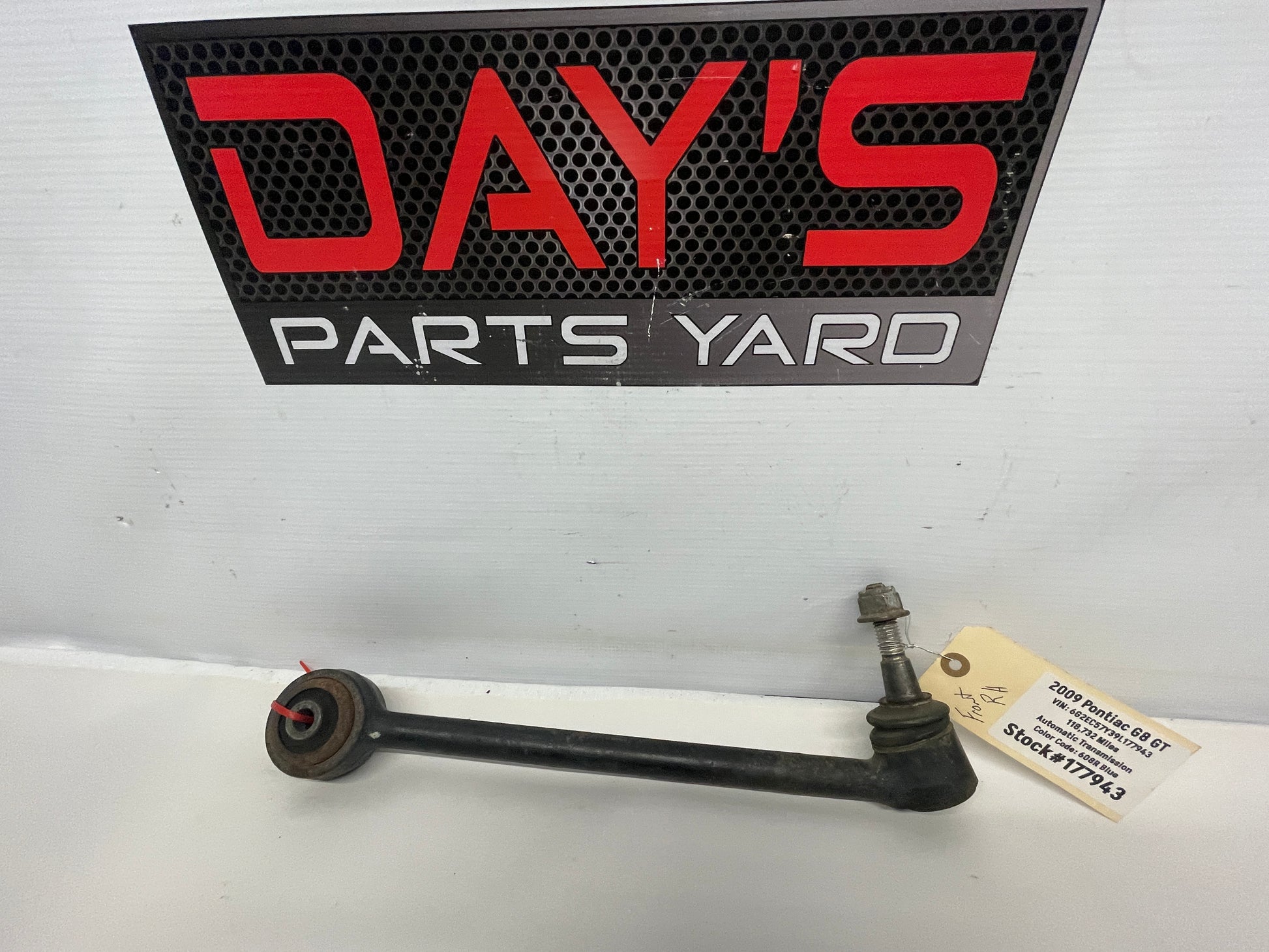 2009 Pontiac G8 GT Front RH Passenger Lower Control Arm OEM - Day's Parts Yard