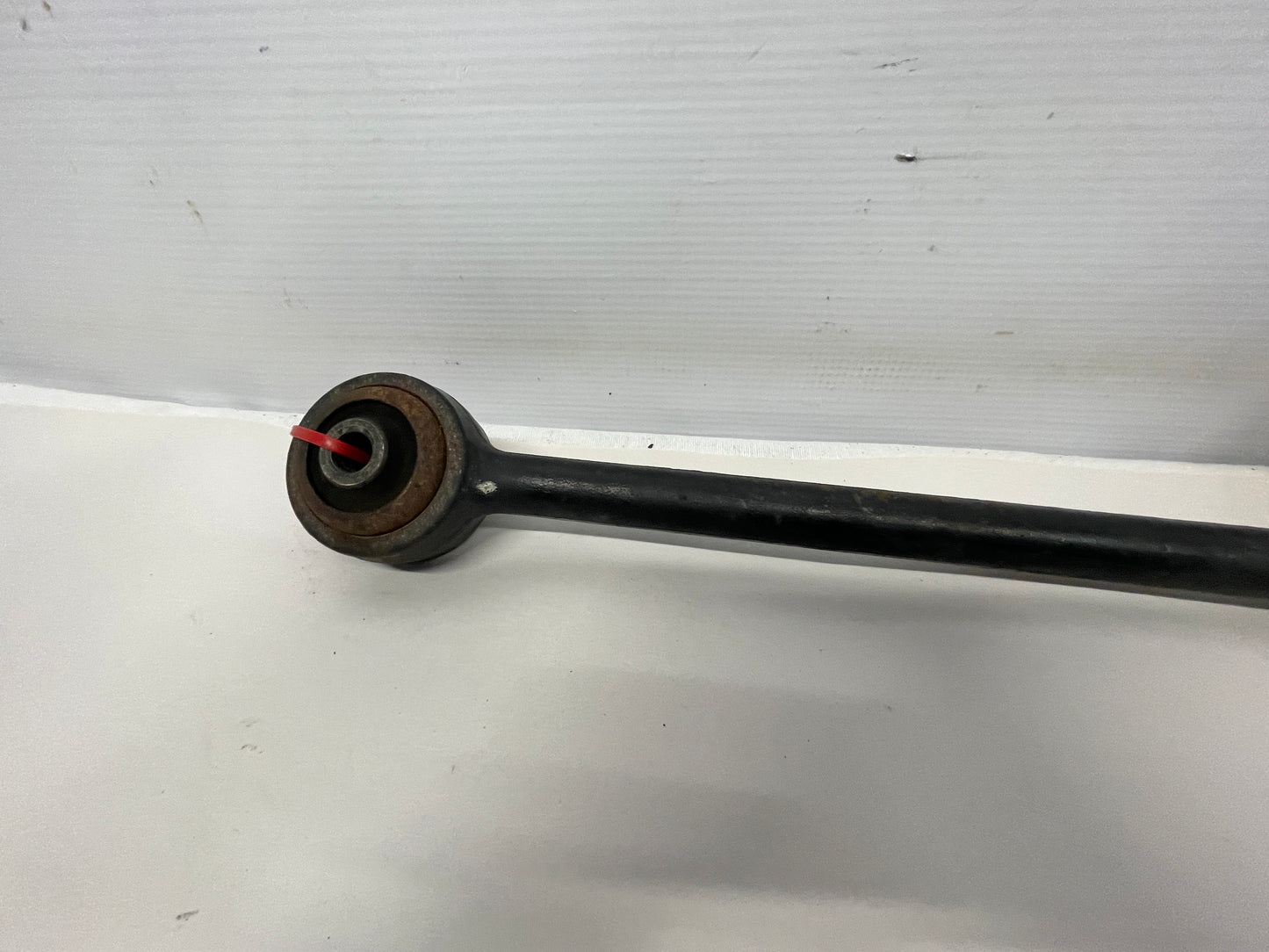 2009 Pontiac G8 GT Front RH Passenger Lower Control Arm OEM - Day's Parts Yard