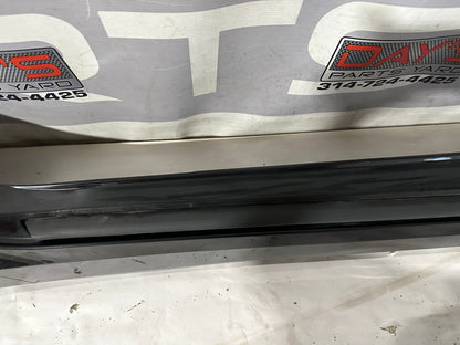 2018 Chevy Camaro SS RH Passenger Rocker Molding Panel OEM - Day's Parts Yard