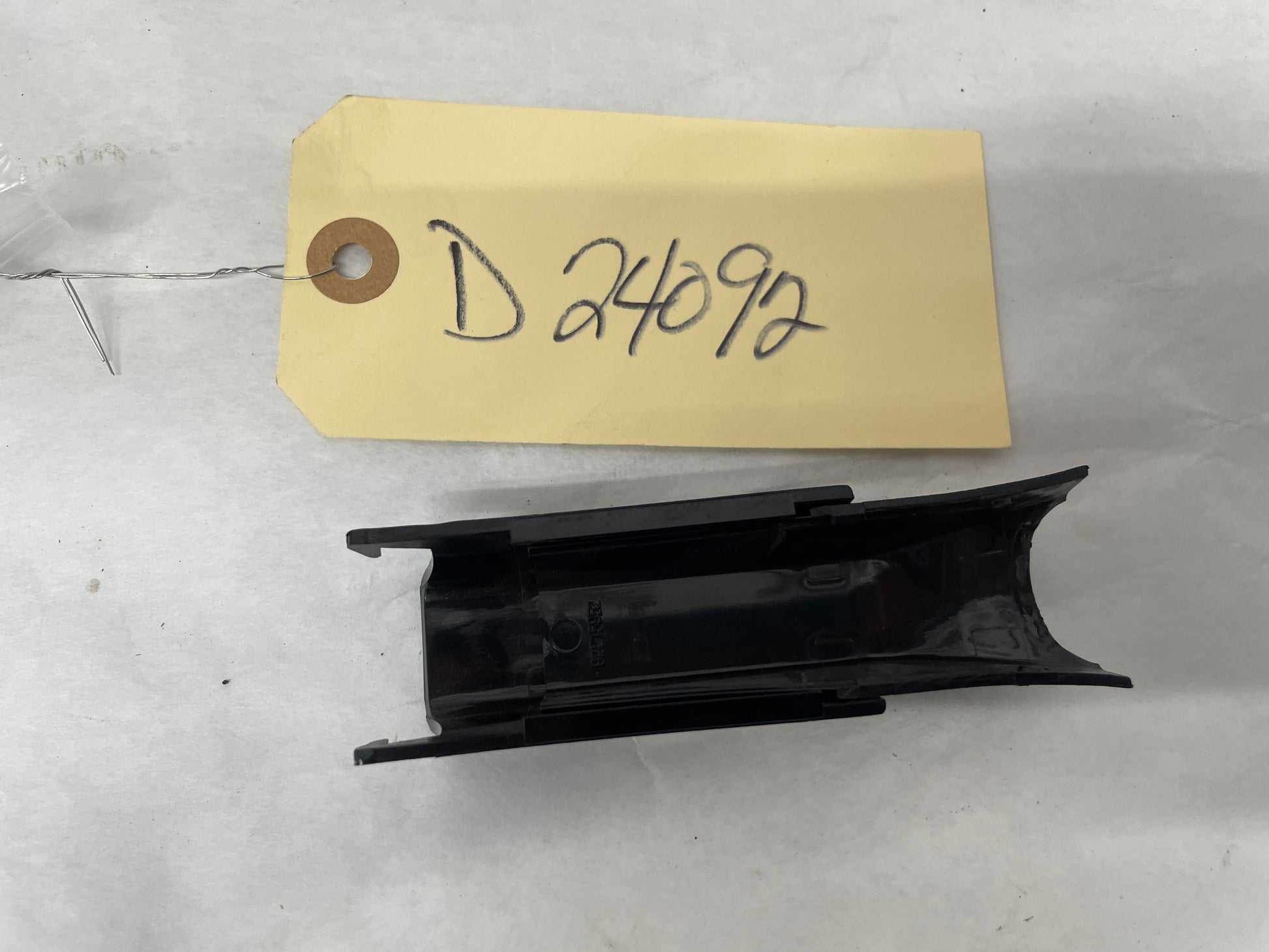 2010 Chevy Camaro SS Rearview Rear View Mirror Harness Inside Cover OEM - Day's Parts Yard