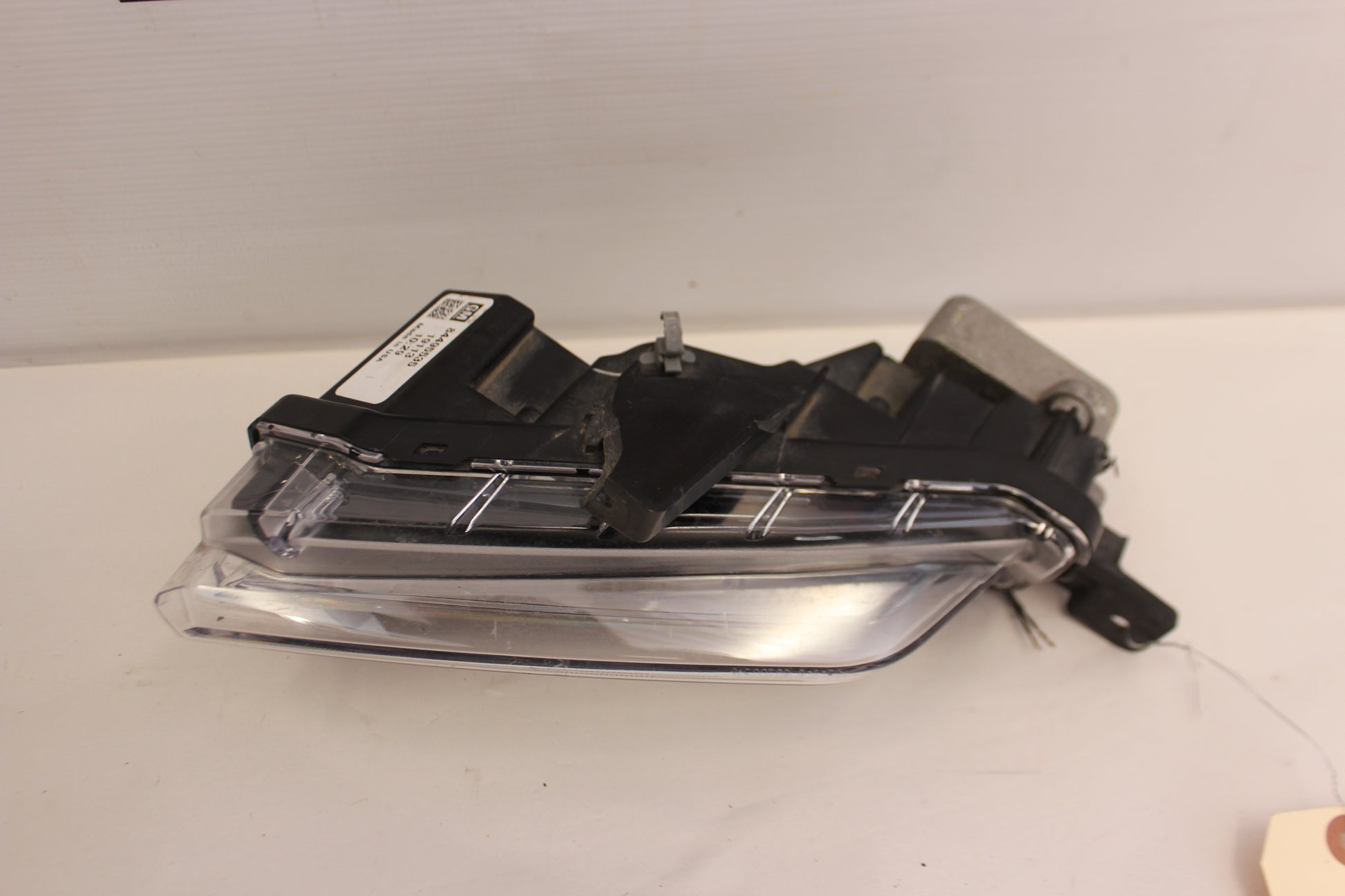 2019 Chevy Camaro SS 1LE LH Driver Fog Light OEM - Day's Parts Yard