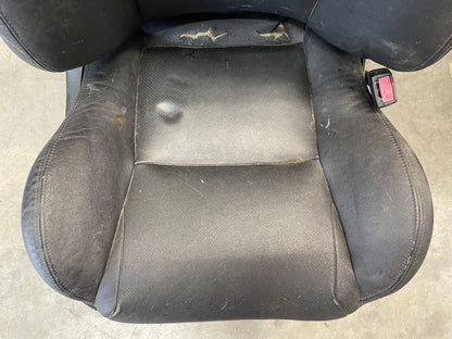 2005 Pontiac GTO Front Seats Black Leather OEM - Day's Parts Yard