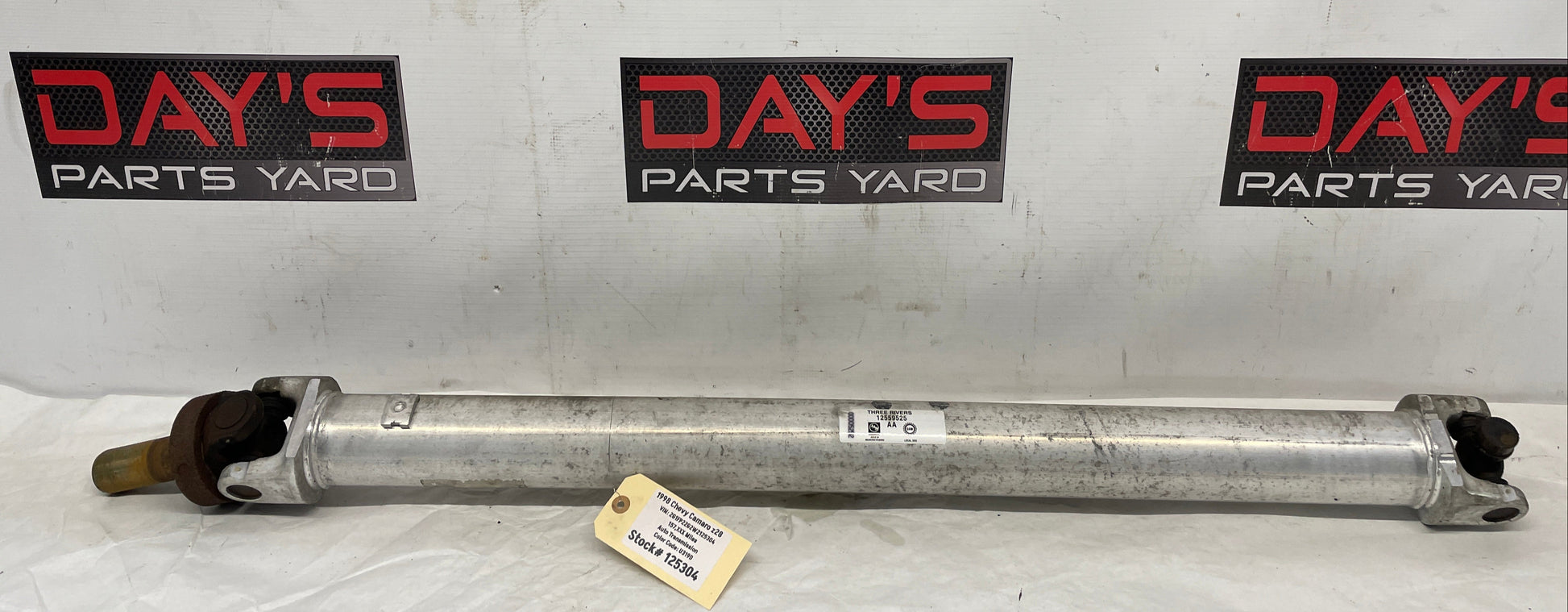1998 Chevy Camaro Z28 Aluminum Driveshaft Drive Propeller Shaft OEM - Day's Parts Yard